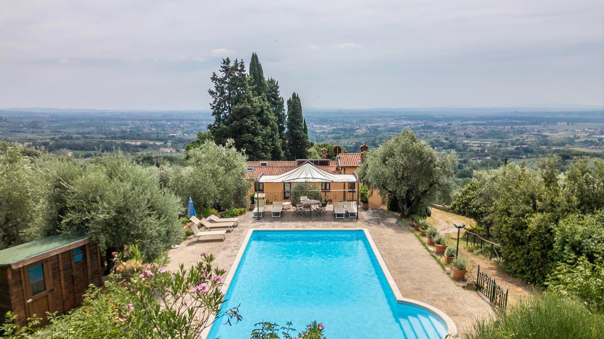 Agriturismo di 400 mq a Monsummano Terme, Toscana