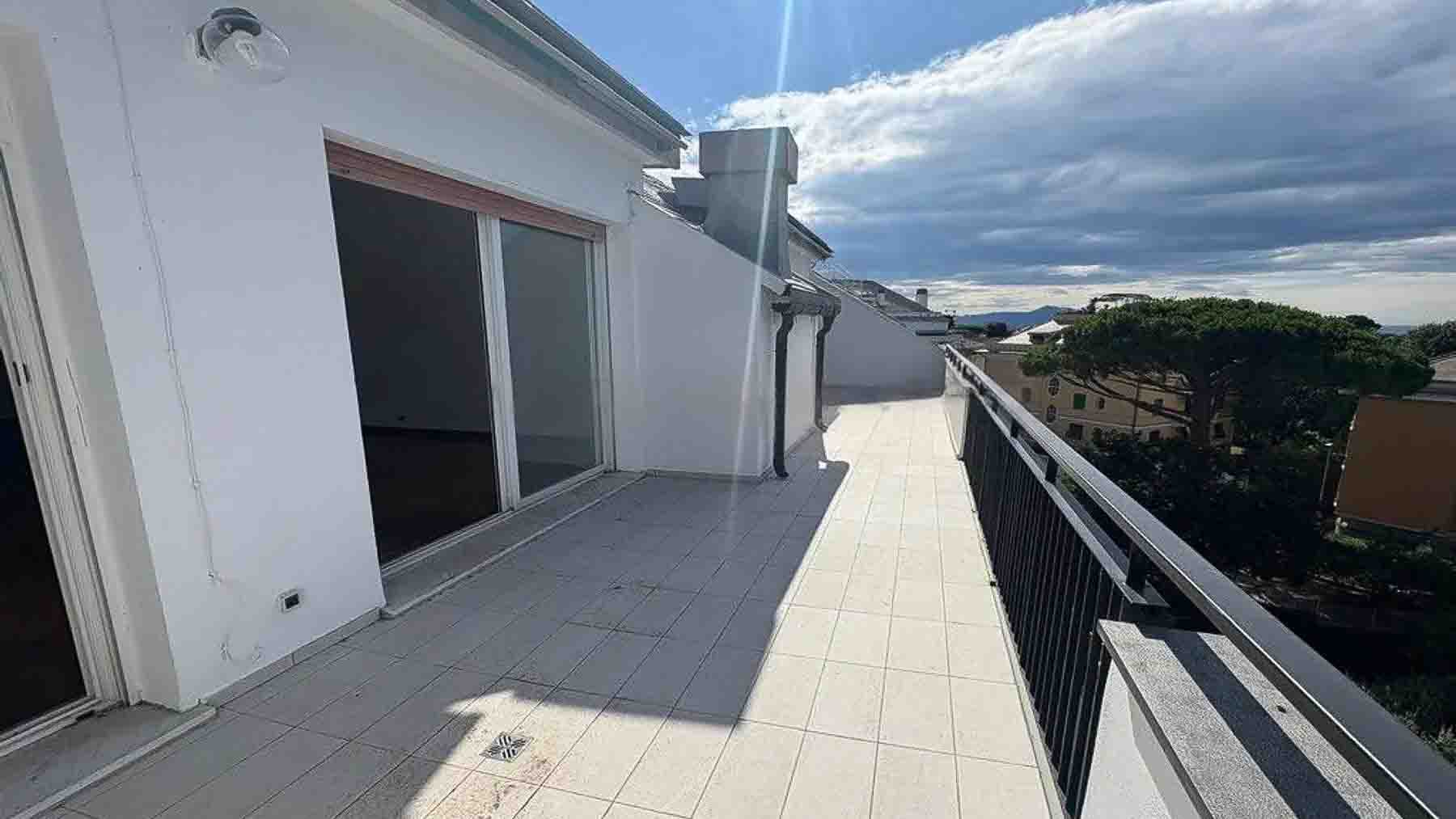 Penthouse in Genova, Liguria with Stunning Views
