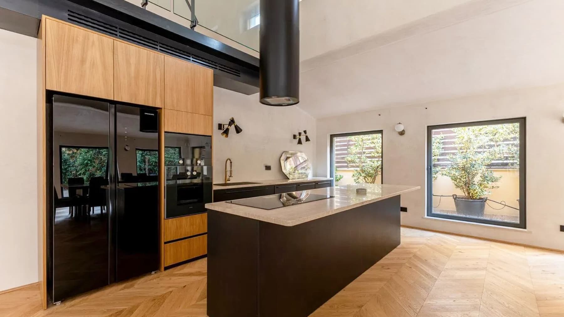 Appartamento con giardino privato di 260 mq a Roma