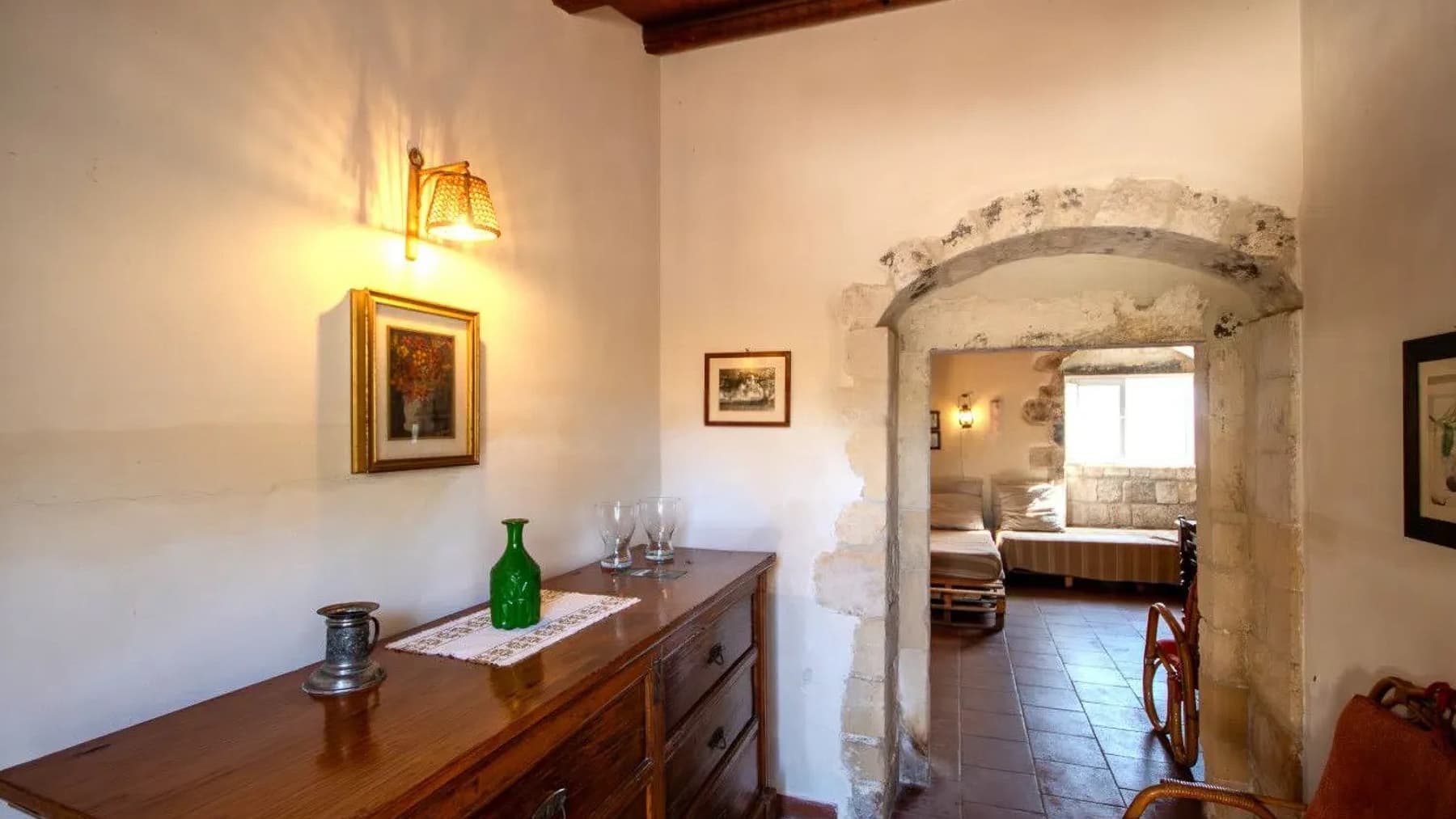 Interiors (4)