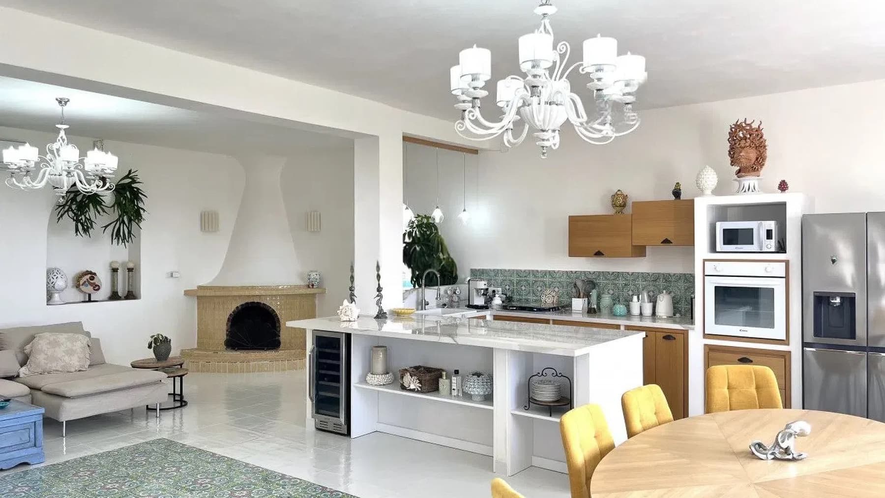 Interiors (14)