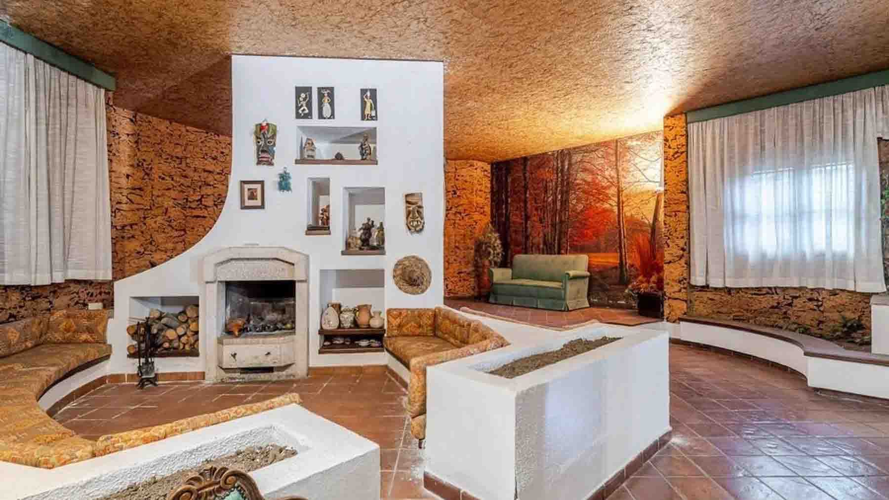 Villa spaziosa di 610 mq nel centro di Catania
