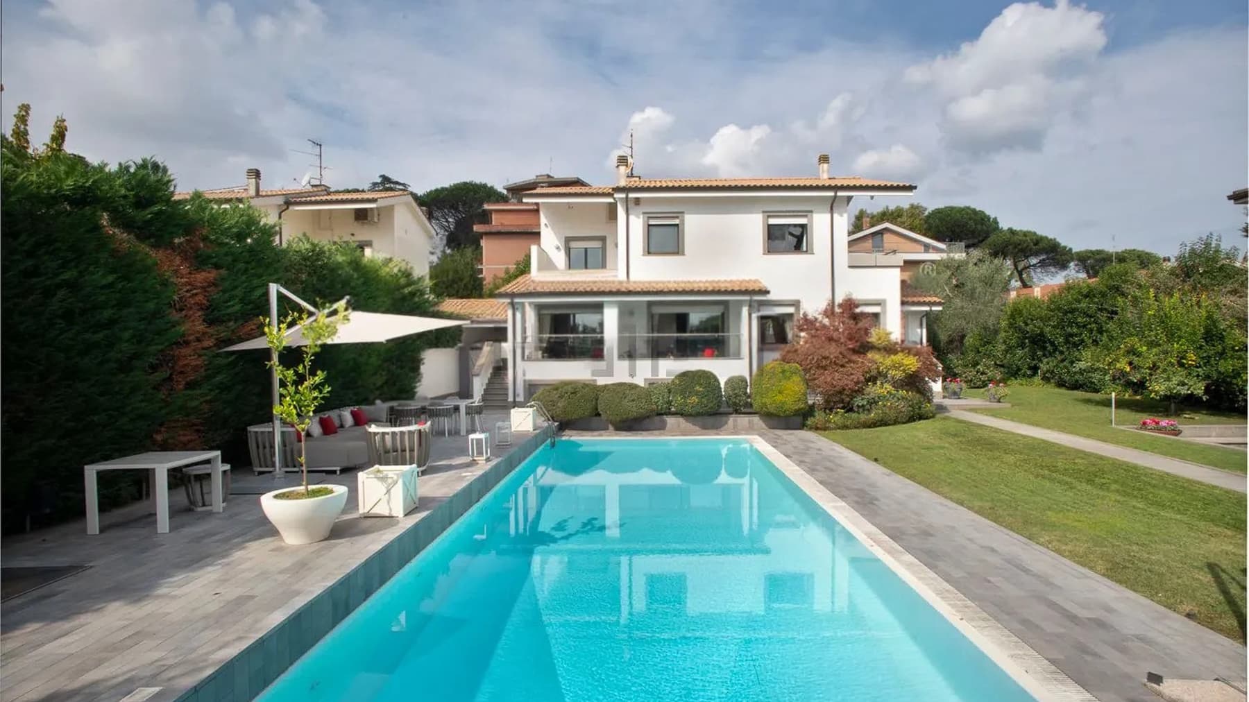 Elegant Villa in Rome, Lazio