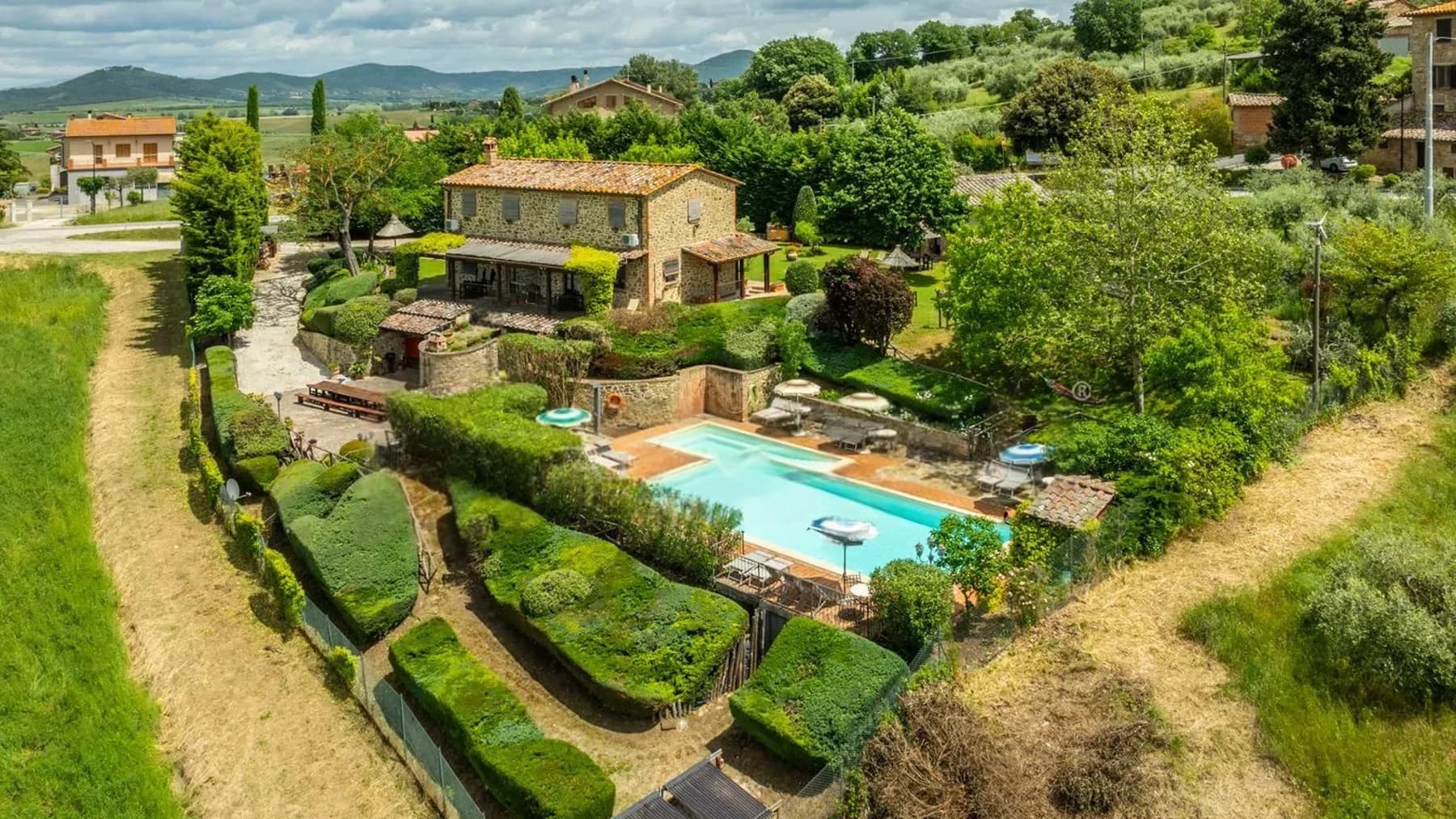 Charming Country House in Paciano, Umbria