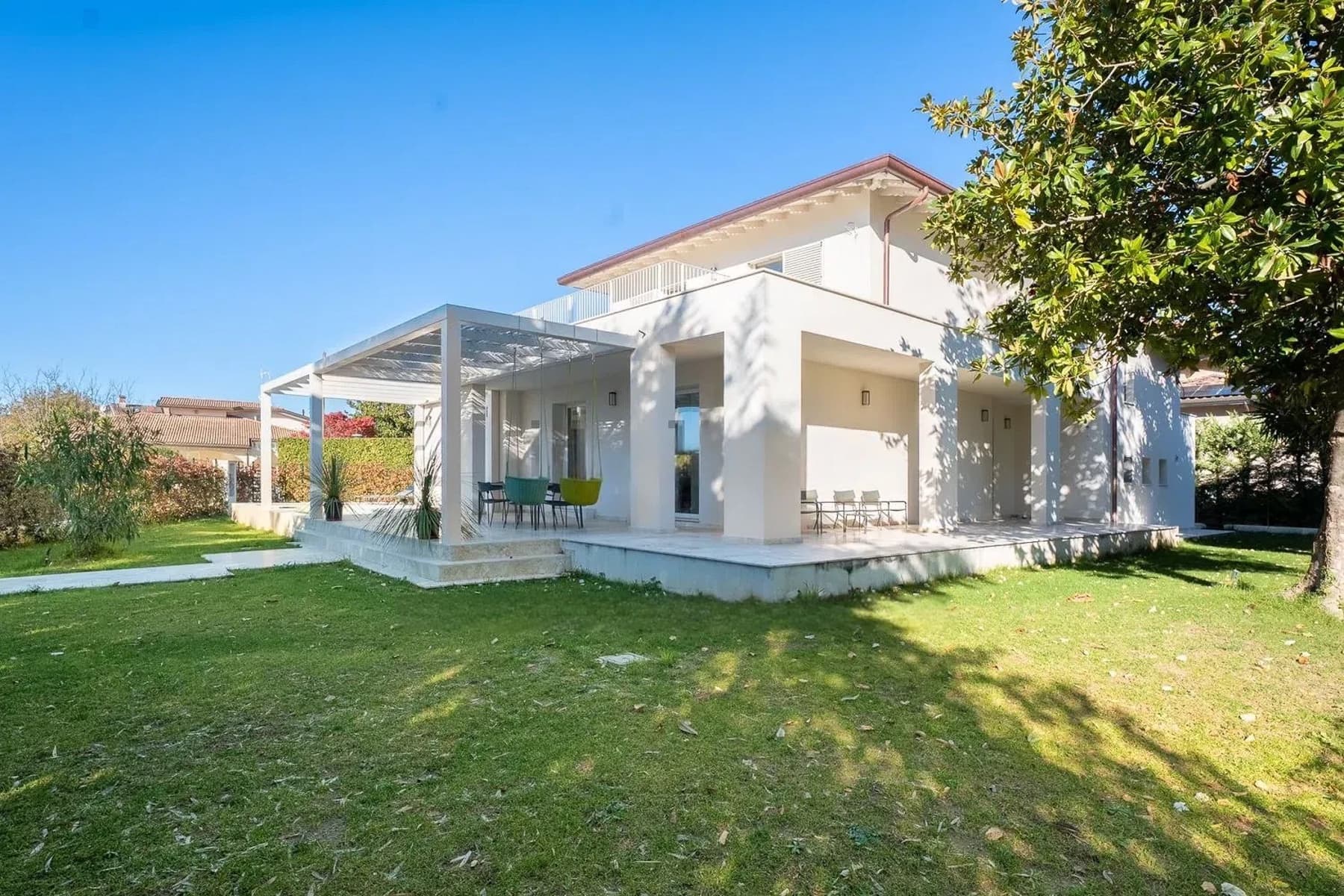 Villa contemporanea a Forte dei Marmi, Toscana
