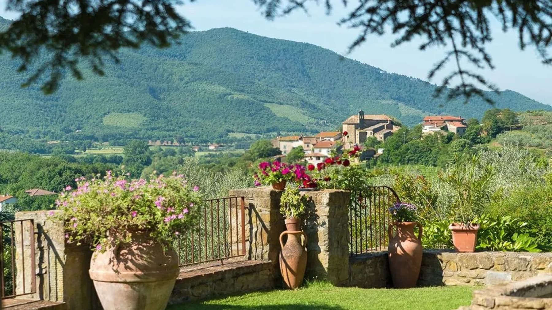 Charming Villa in Castiglion Fiorentino, Tuscany