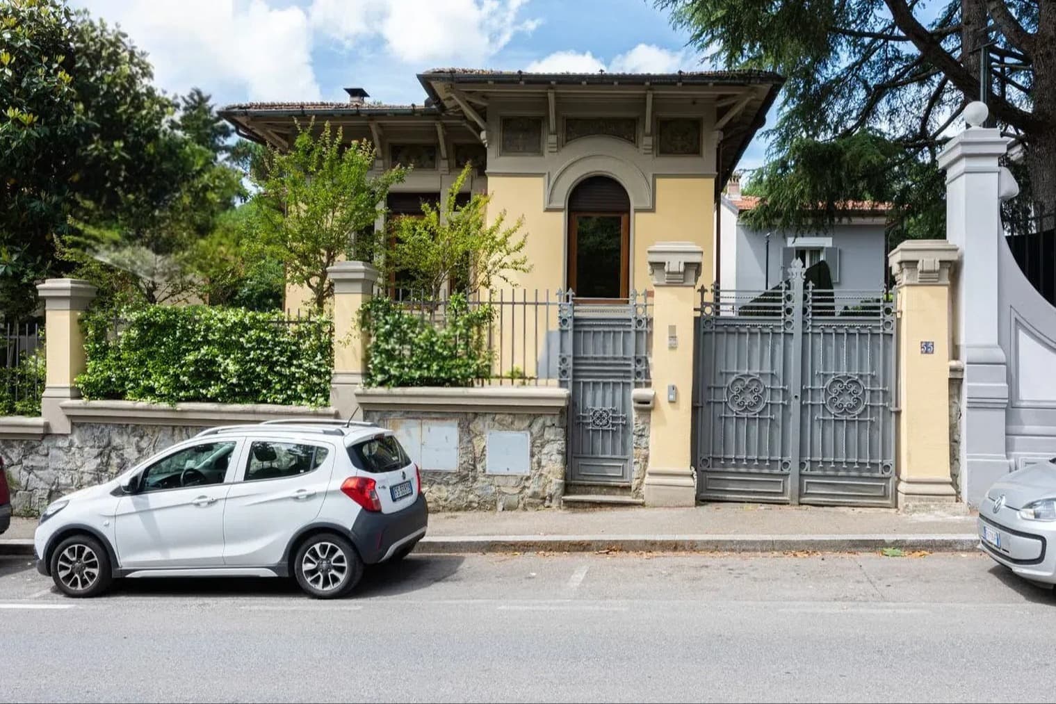 Appartamento di Charme a Firenze con Giardino Privato