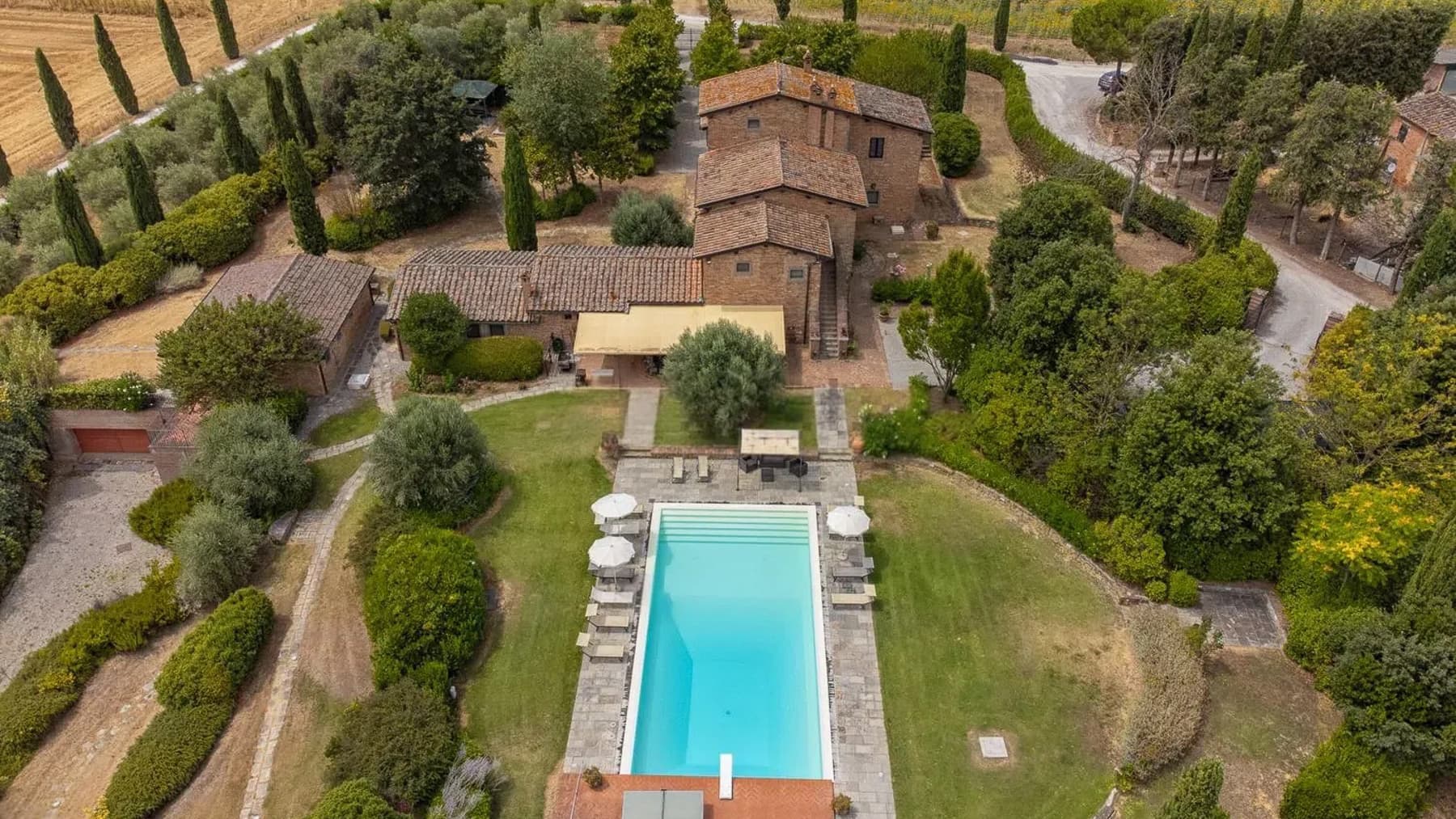 Casale di lusso con piscina e SPA a Camucia, Toscana