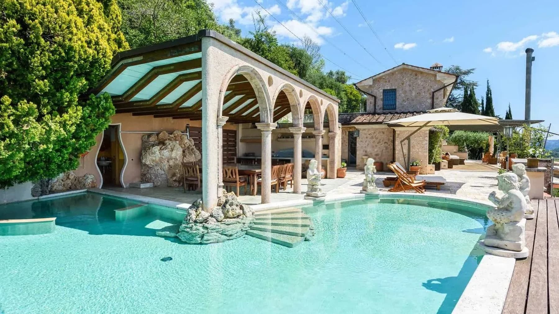 Charming Villa in Pietrasanta, Versilia, Tuscany