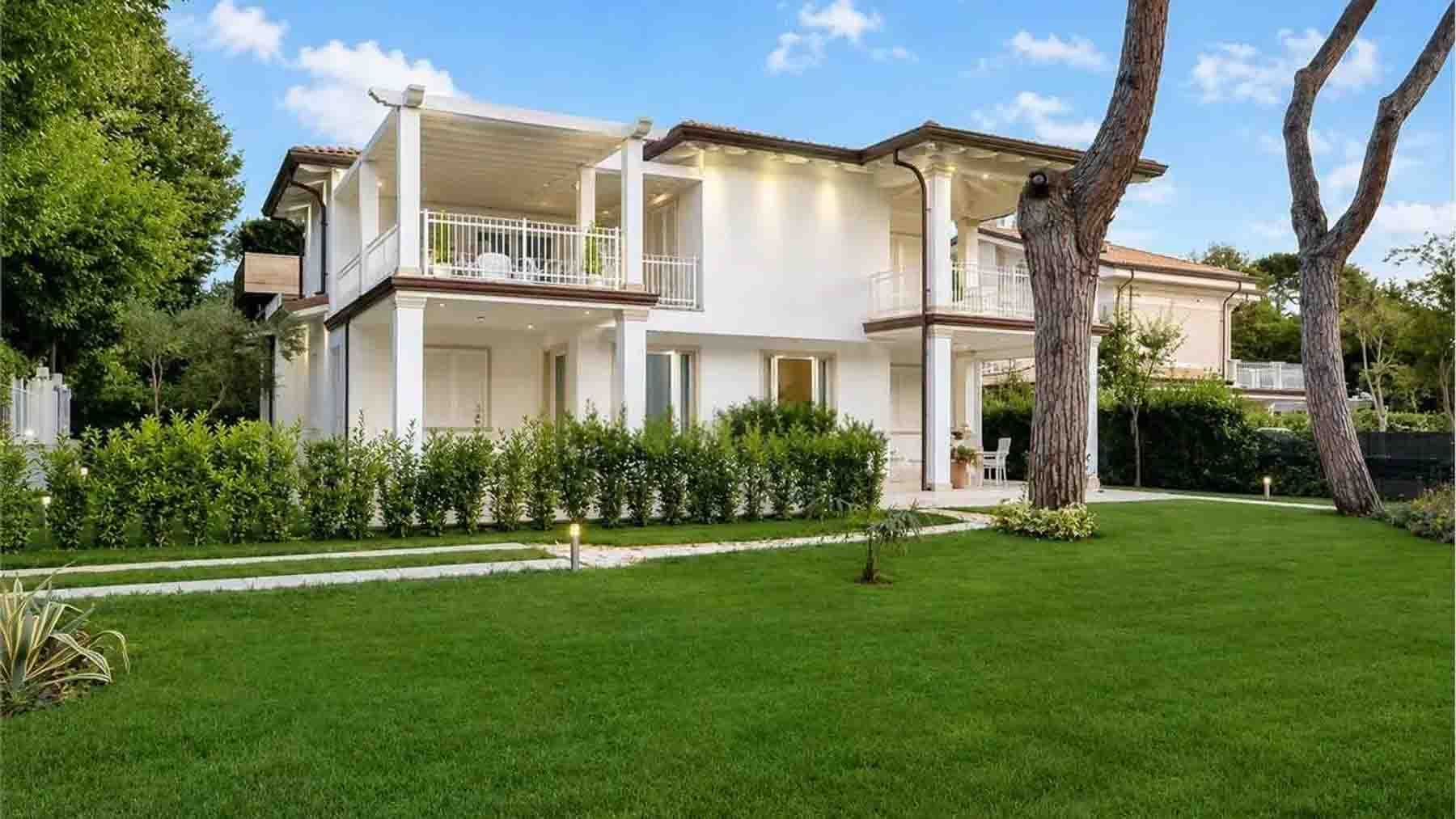 Villa esclusiva a Forte dei Marmi, in zona residenziale