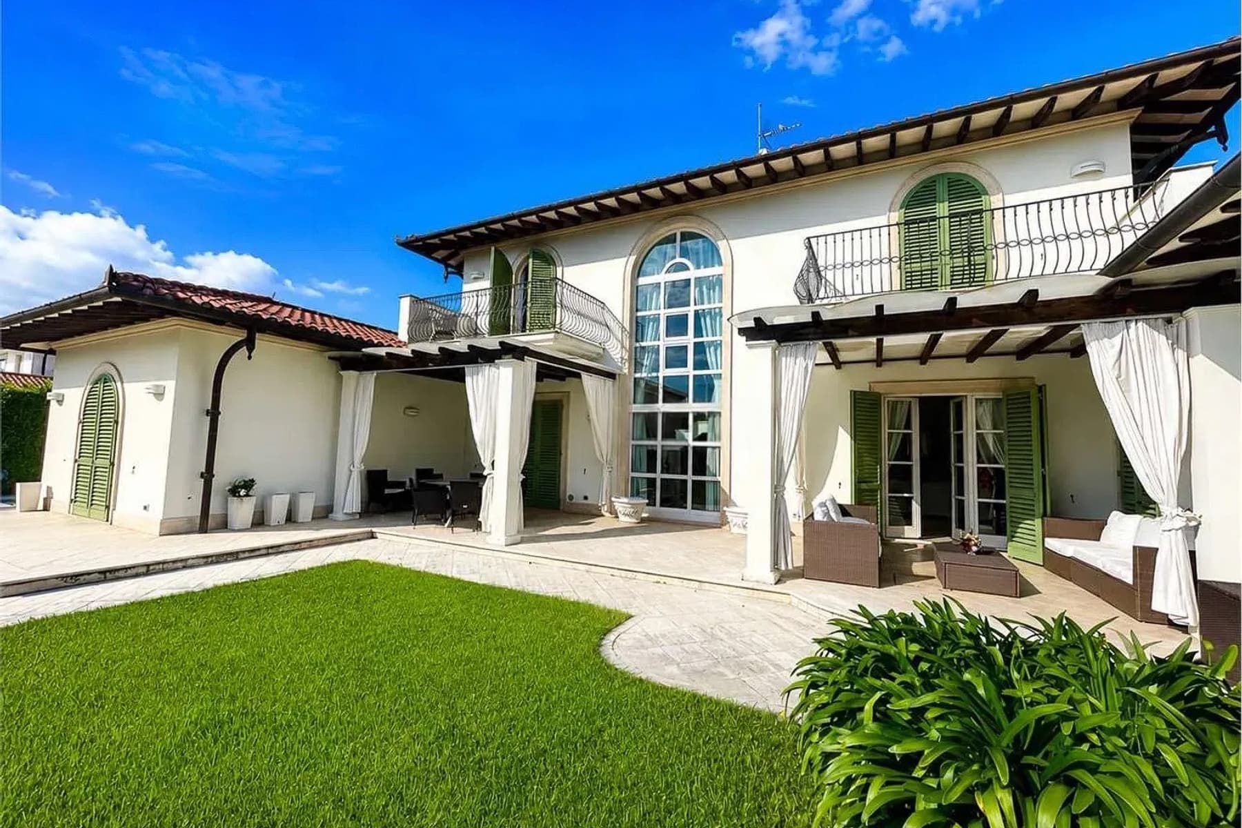Villa esclusiva a Forte dei Marmi, Toscana, con piscina