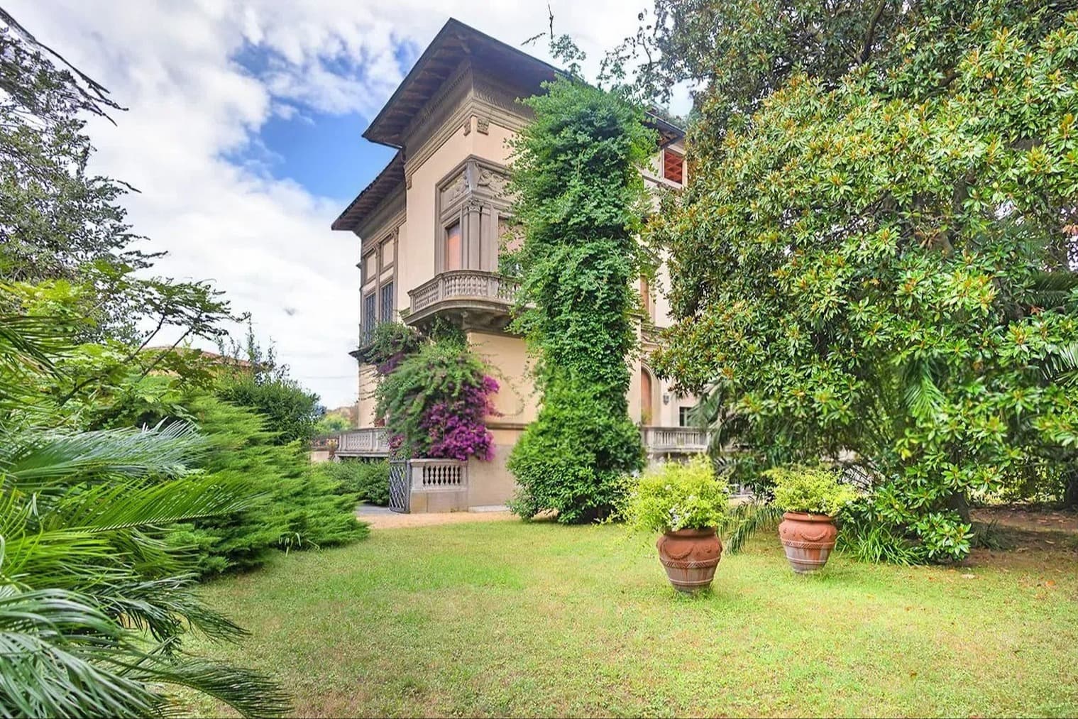 Charming Villa in Pisa, Tuscany