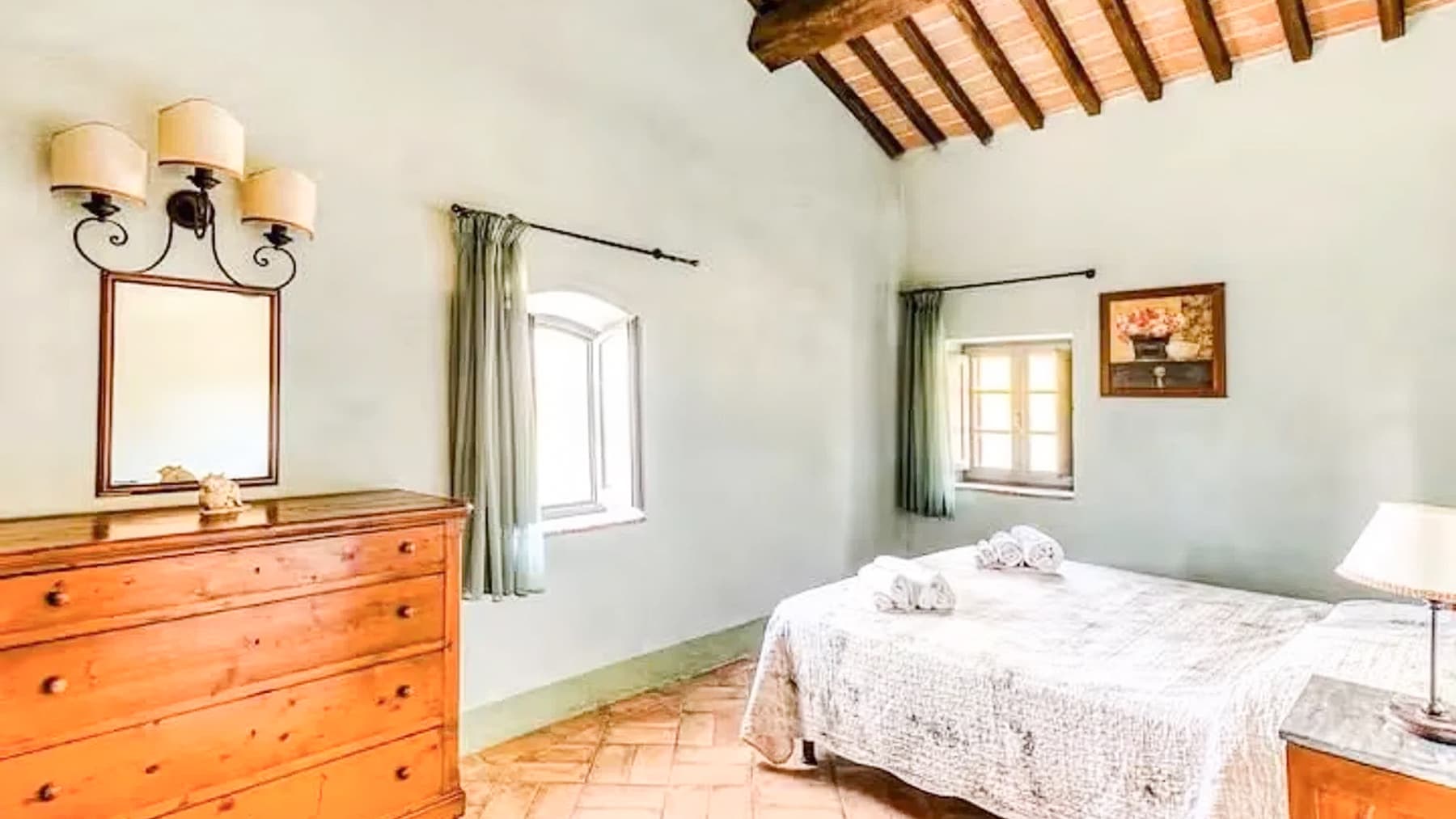 Interiors (20)