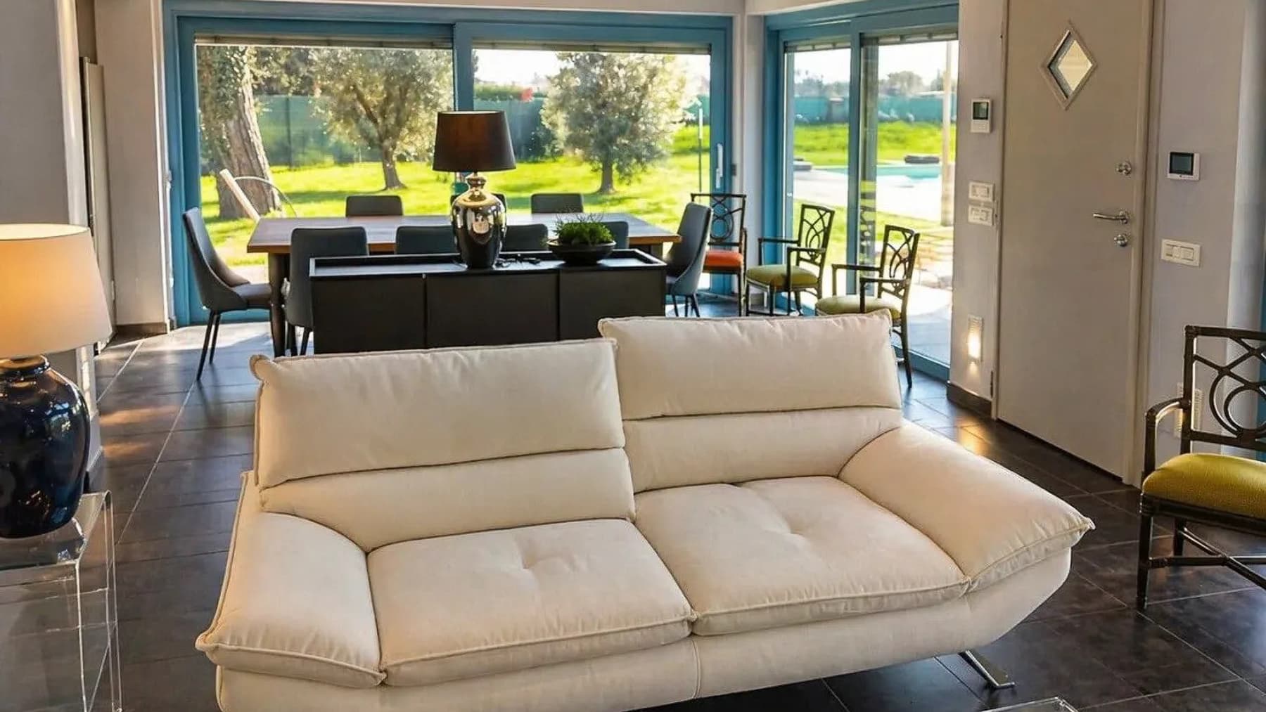 Interiors (12)