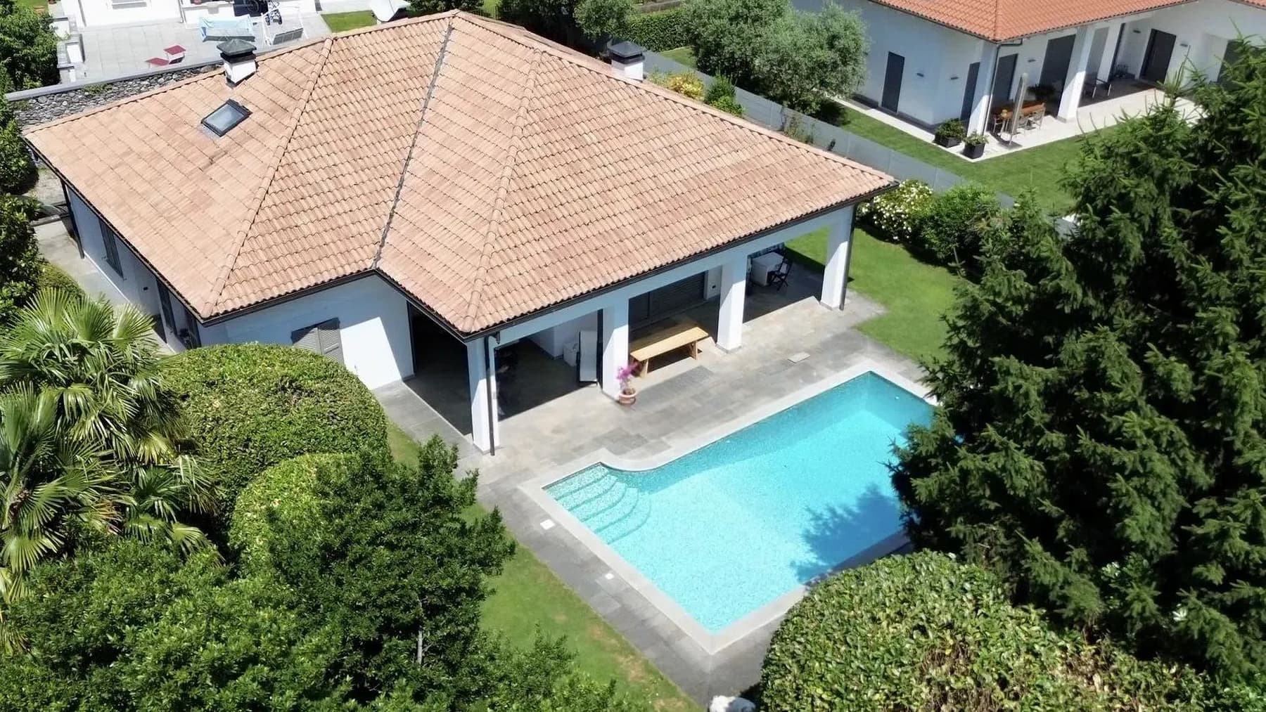 Villa con piscina sul Lago di Como a Gravedona