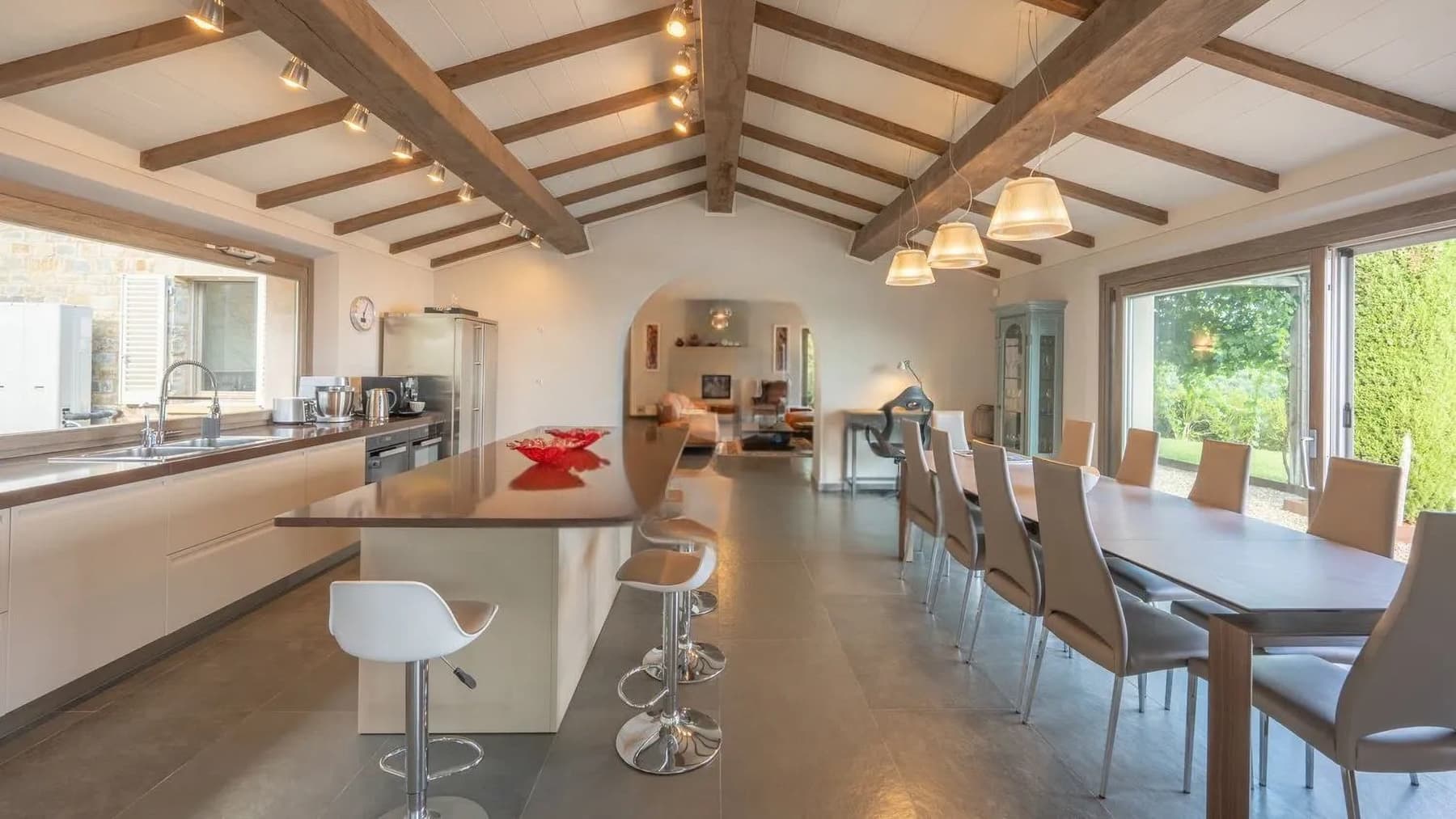 Interiors (12)