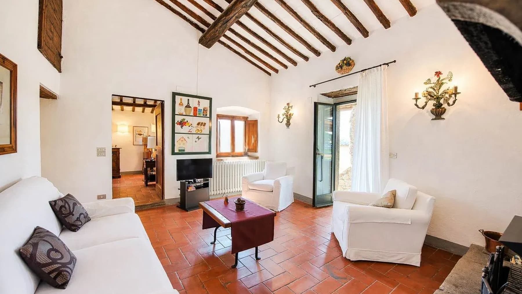 Charming Farm in Montefioralle, Tuscany