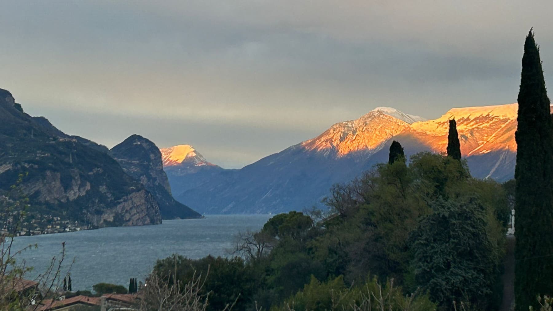 Villa con Vista sul Lago di Garda a Toscolano Maderno
