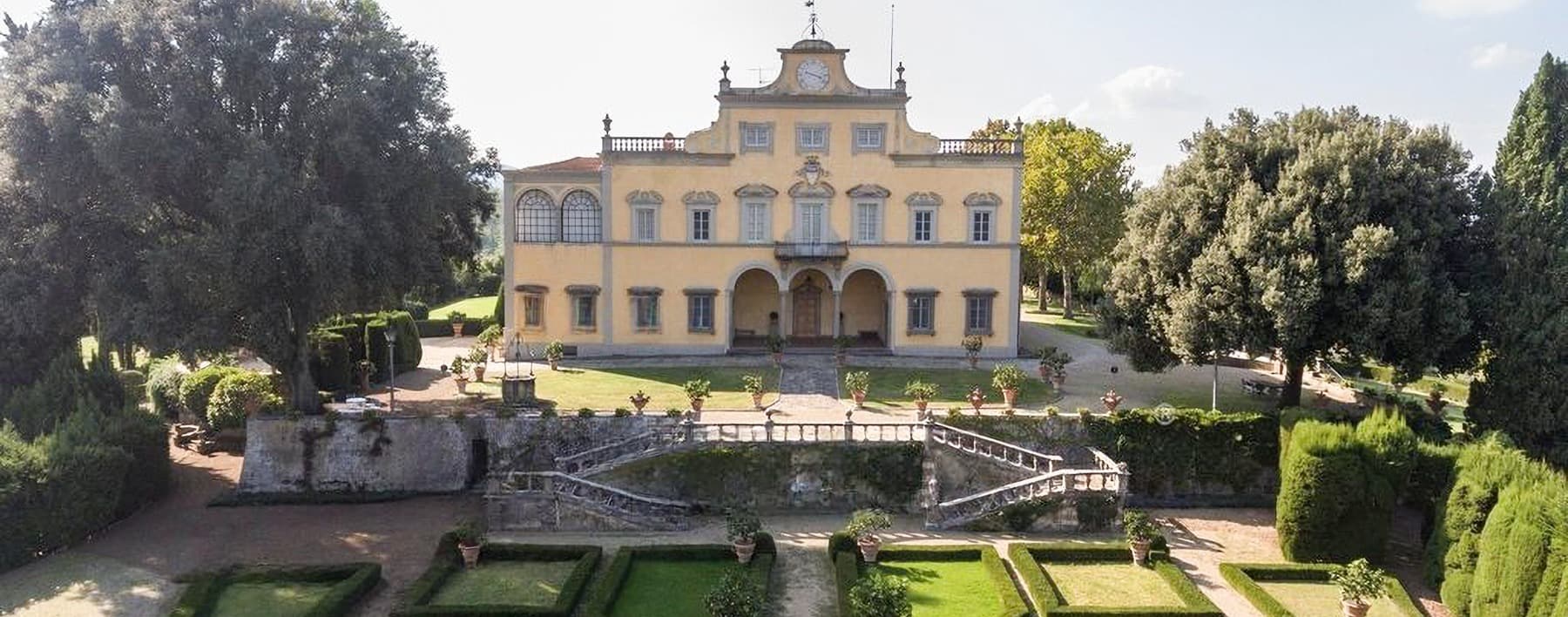 Villa storica a Scandicci, cuore della Toscana