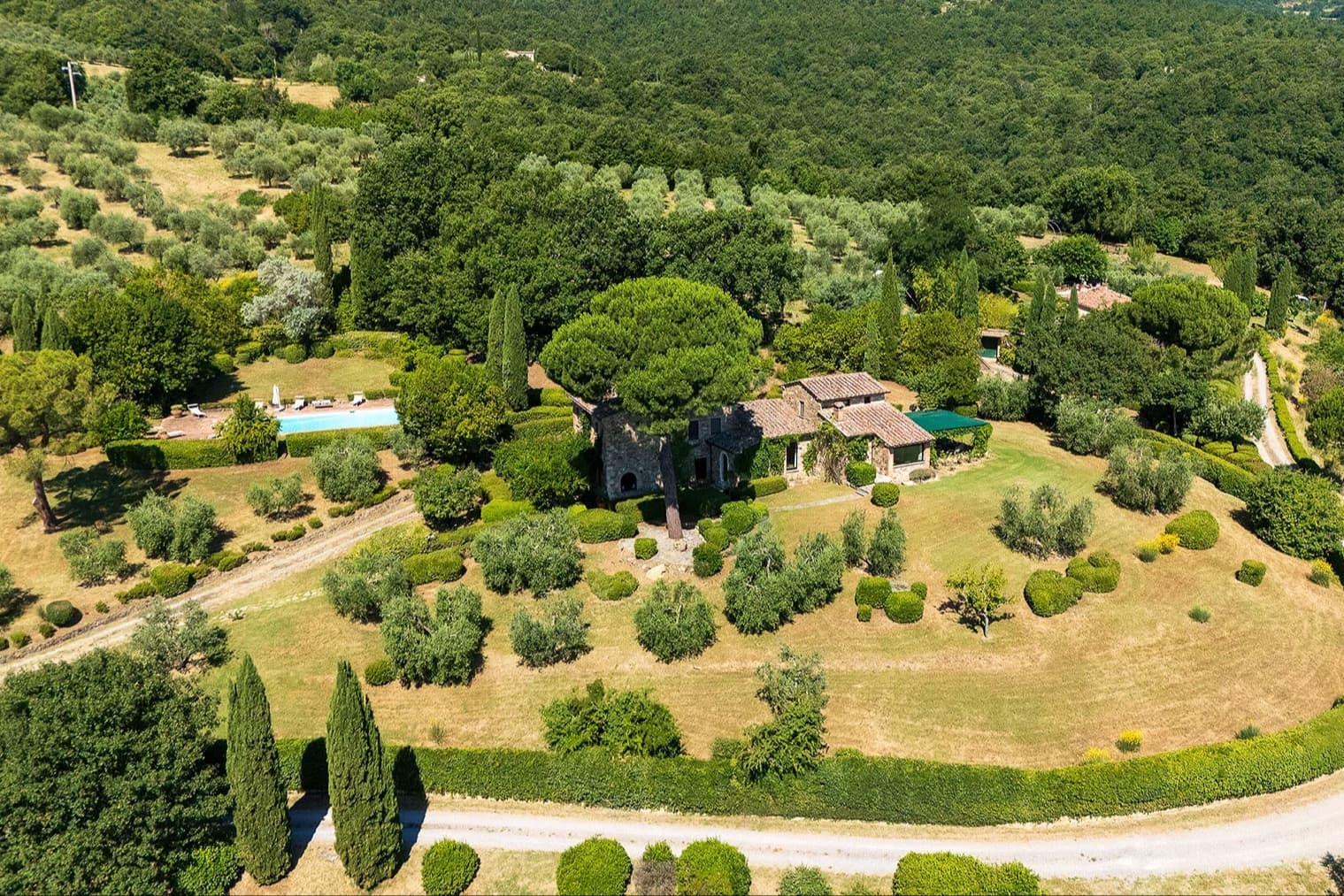 Casale autentico con piscina a Cetona, Toscana