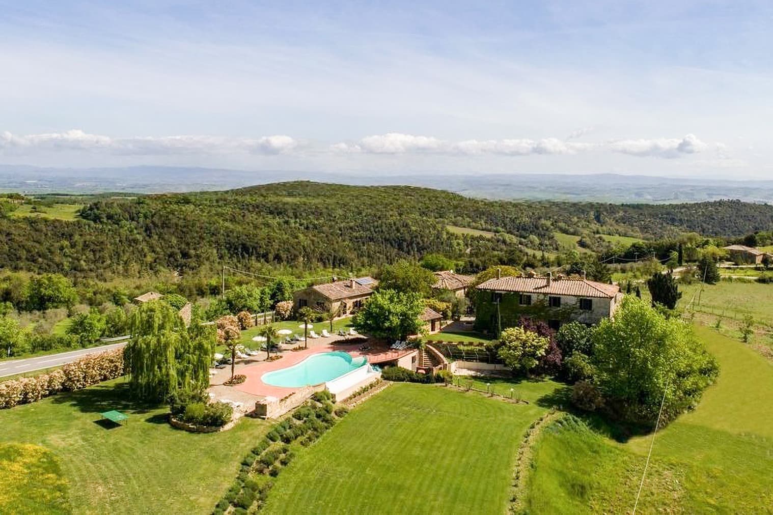 Casale a Murlo: tenuta con piscina nel cuore della Toscana