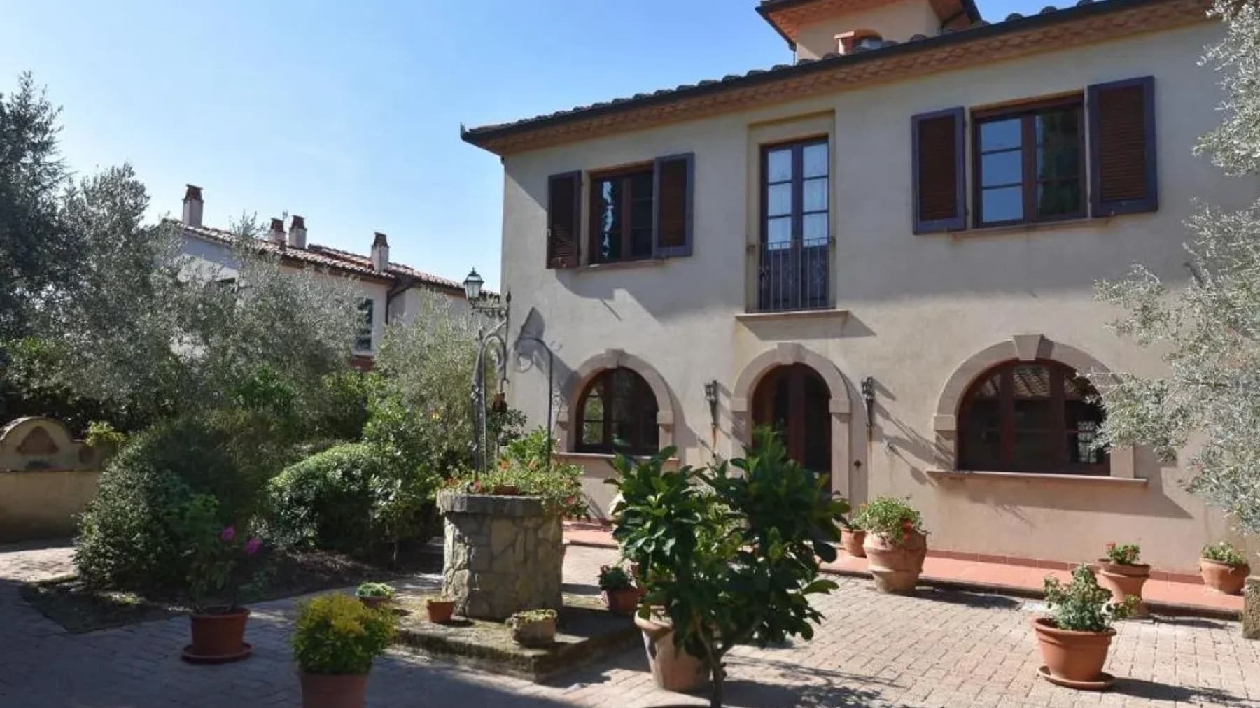 Villa esclusiva con piscina a Montescudaio, Toscana