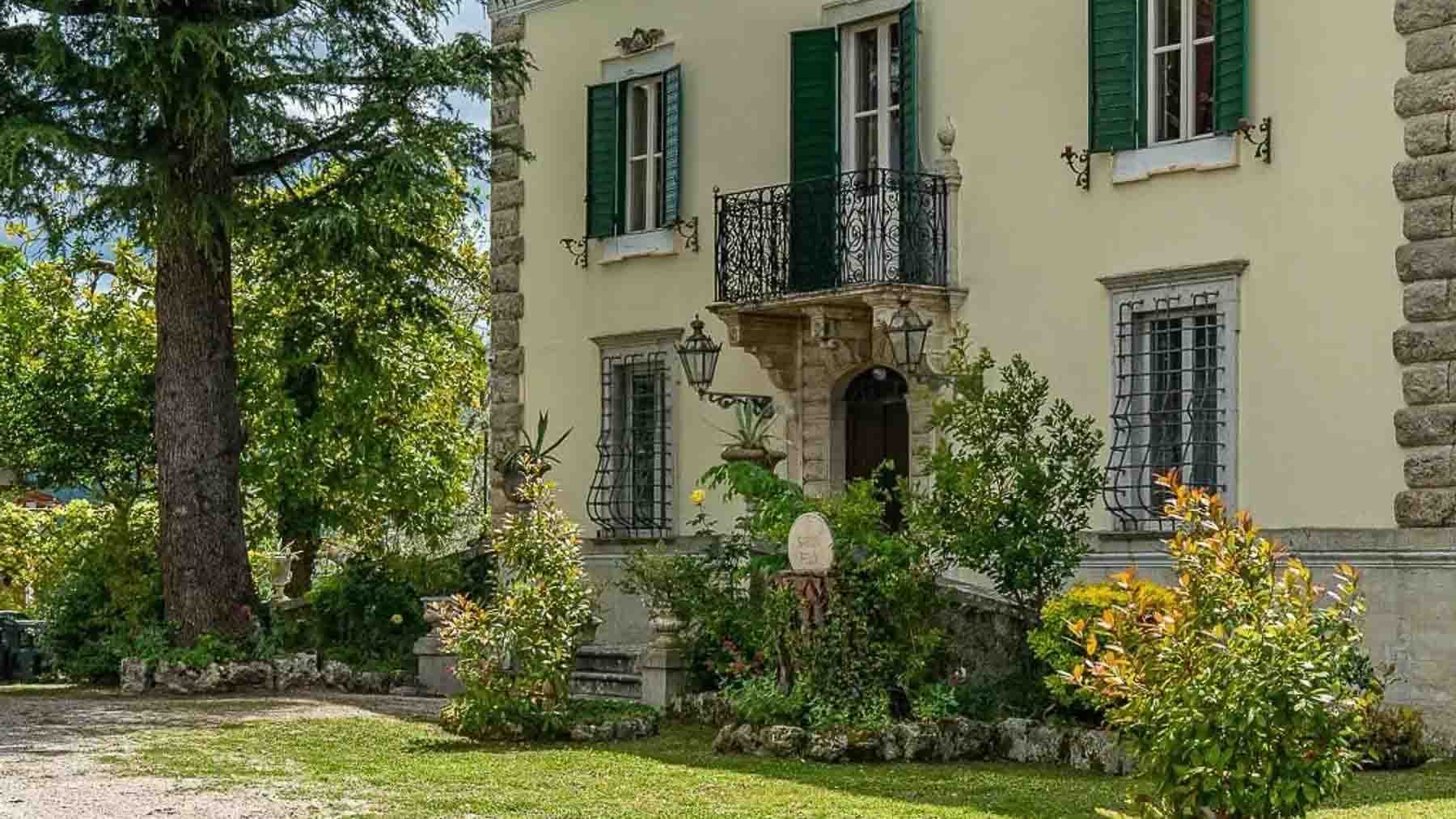 Charming Villa in Monteleone Sabino, Lazio