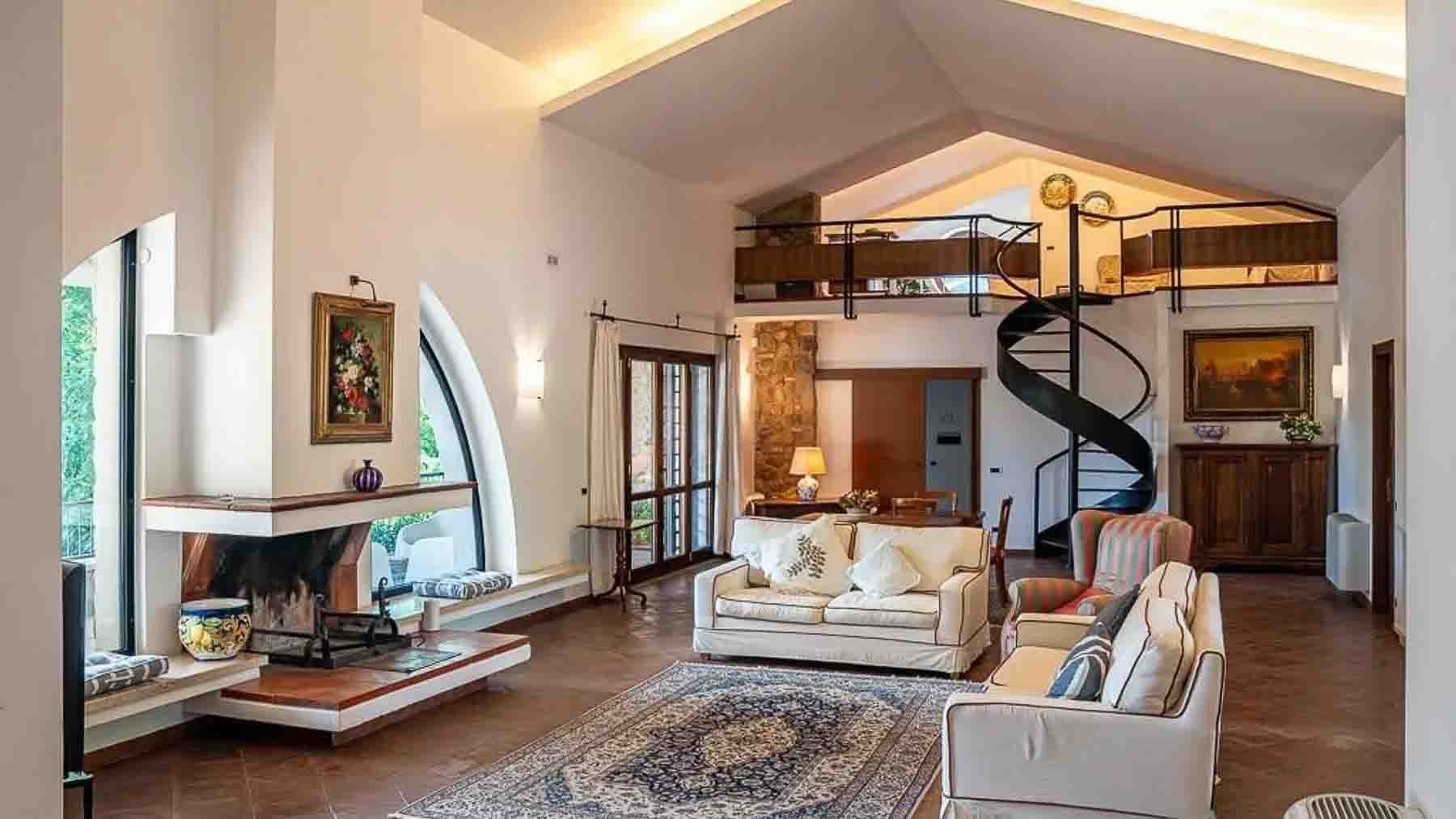 Interiors (14)