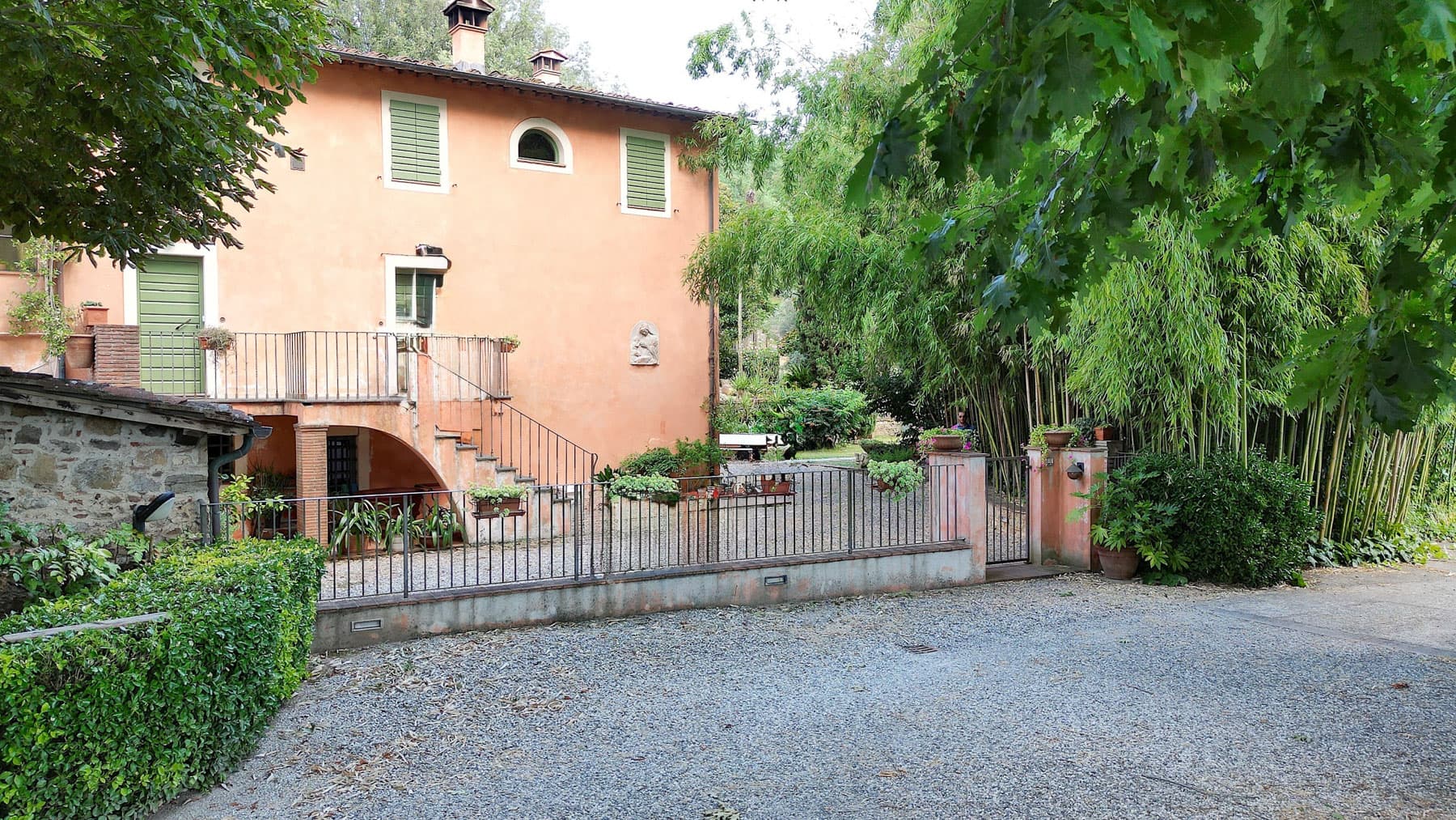 Charming Villa in Lucca, Tuscany