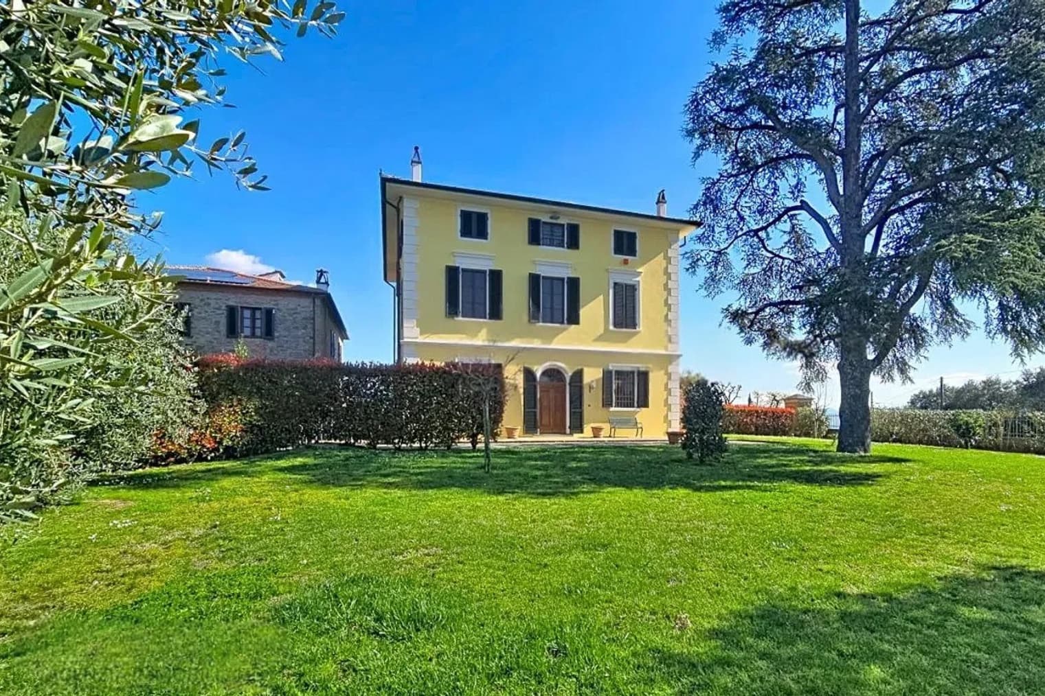 Charming Villa in Basetti, Tuscany
