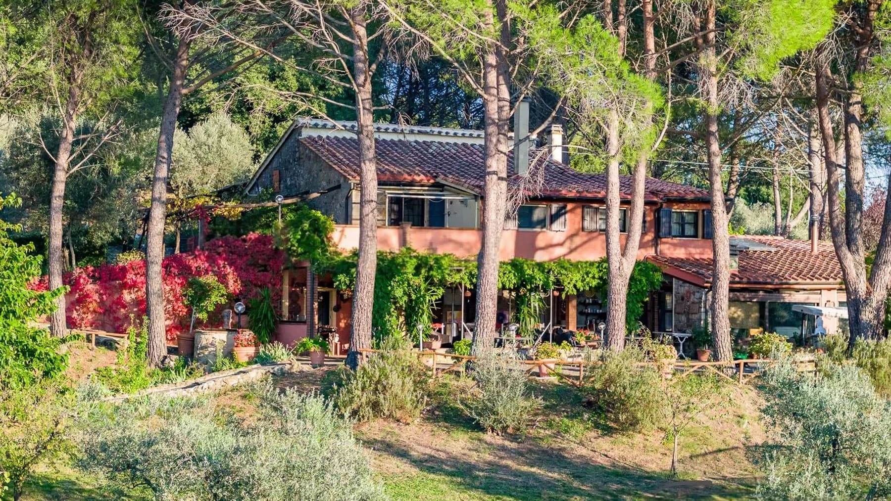 Casale in Maremma Toscana, vista lago e mare