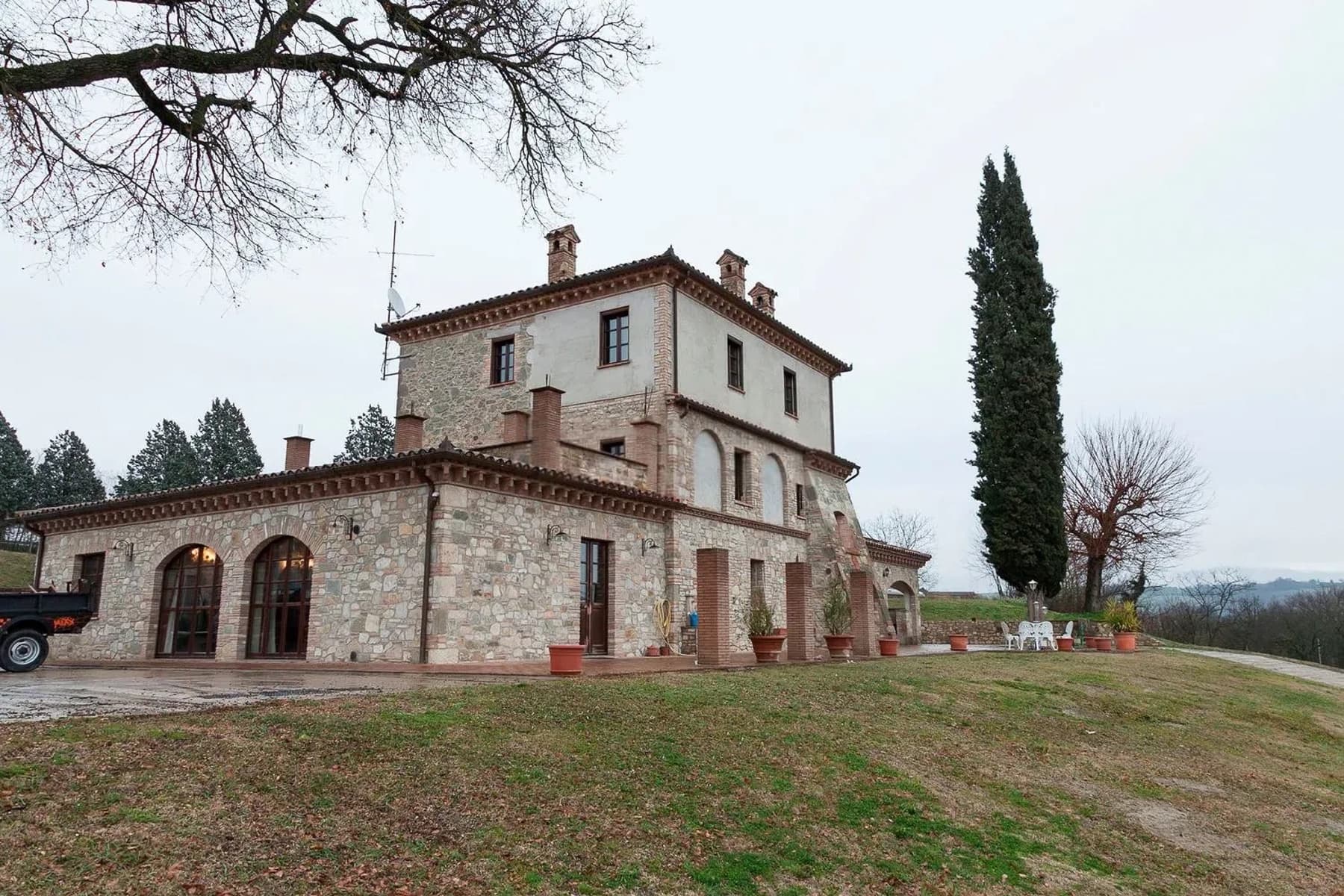 Charming Villa in Todi, Umbria