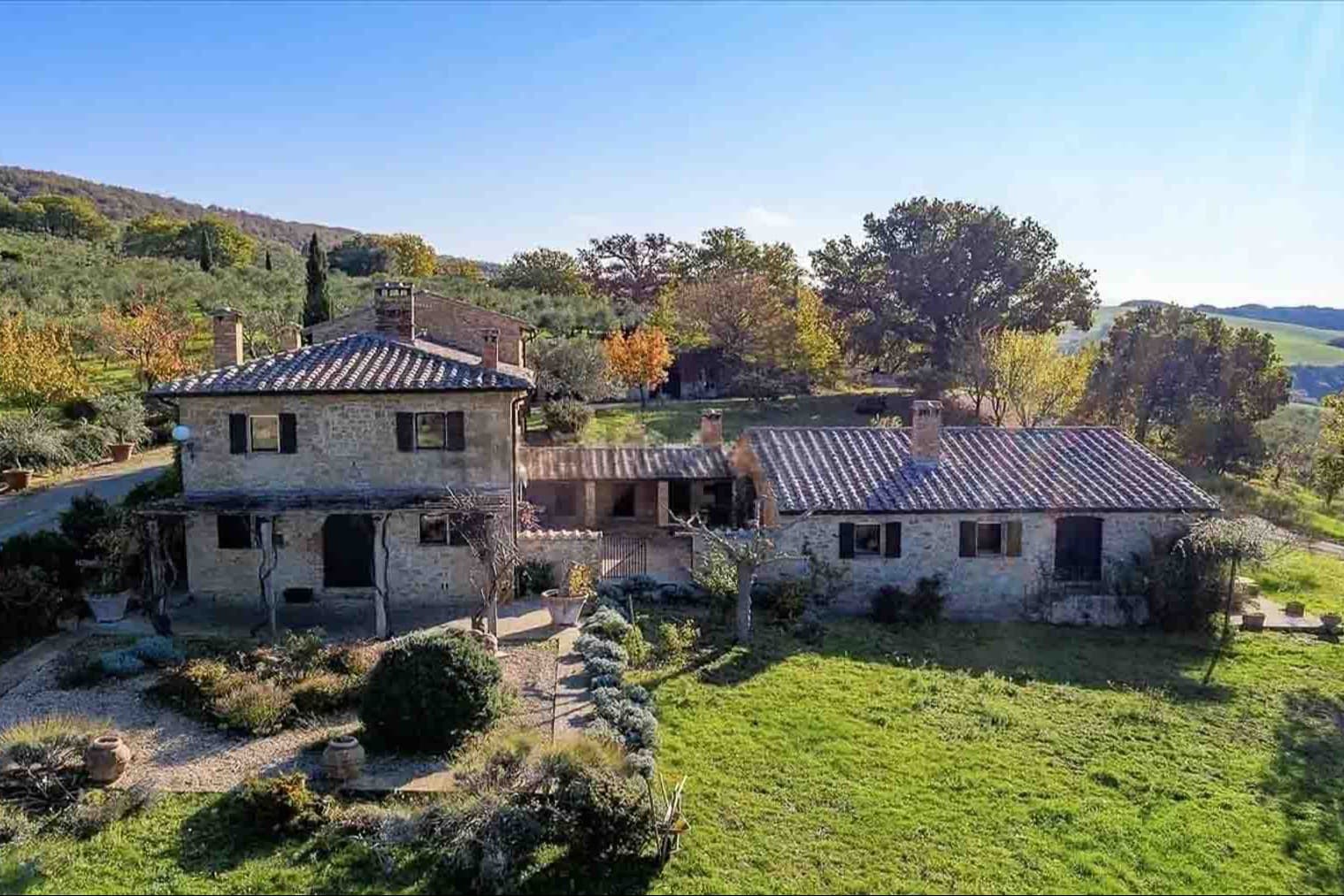 Casale unico in Val d'Orcia, panorama da sogno