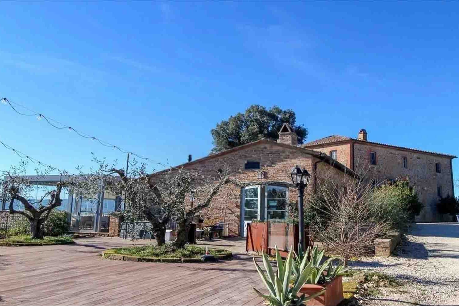 Casale di lusso in Umbria con vista panoramica