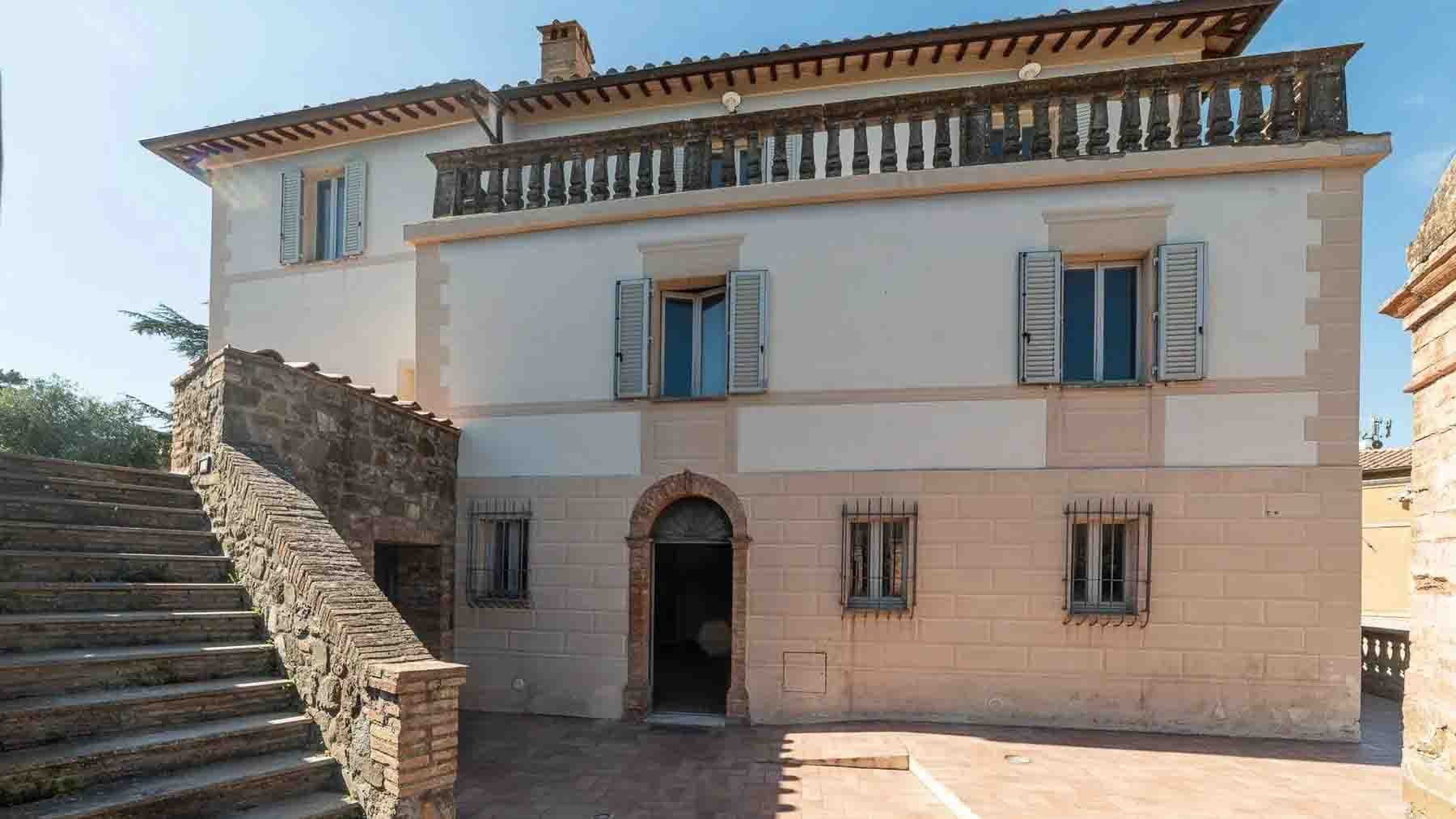 Villa prestigiosa a Torrenieri, cuore della Toscana