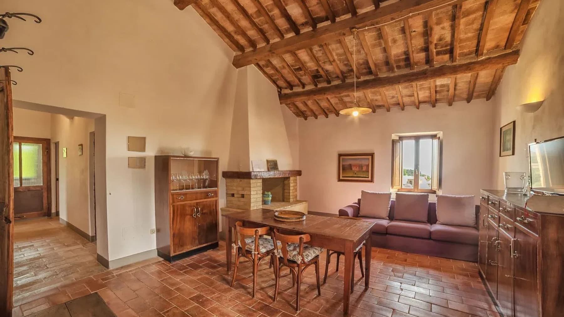 Charming Villa in Val d'Orcia, Tuscany