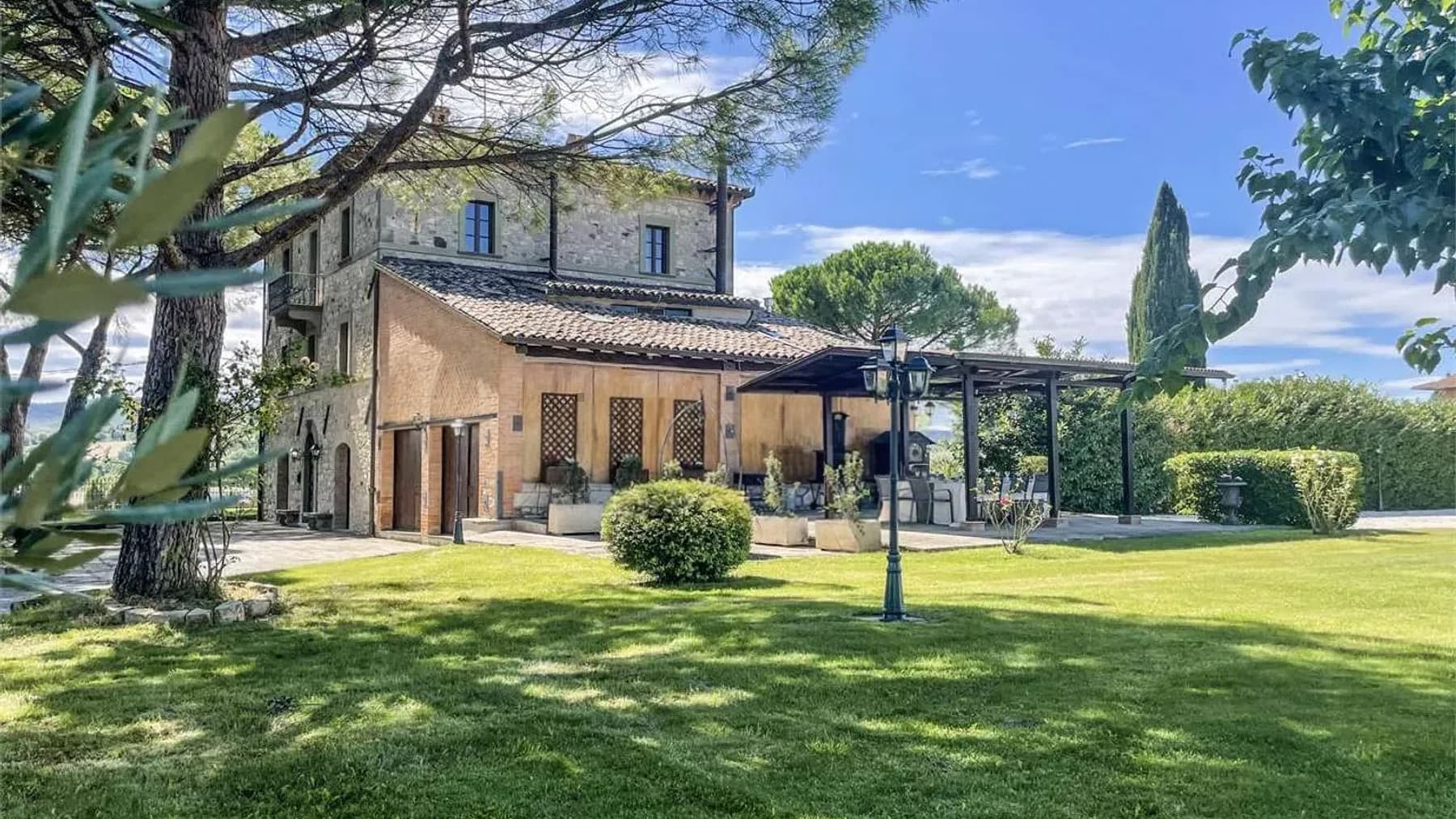 Villa prestigiosa in Umbria, Fratta Todina, 650 mq