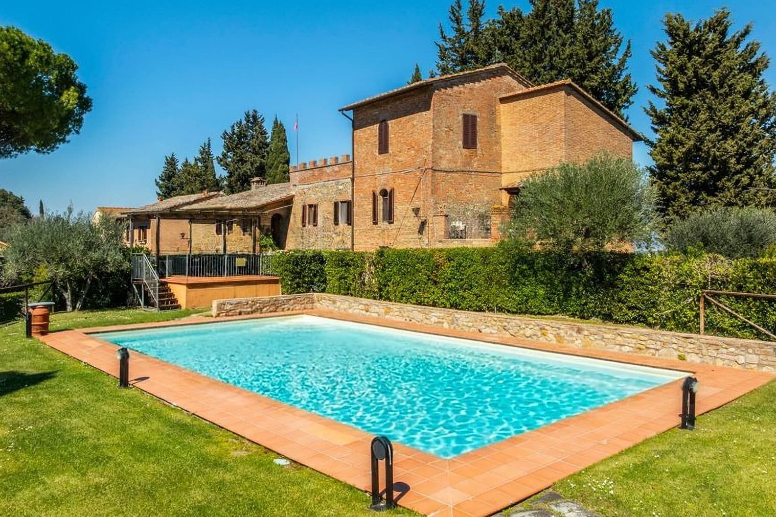 Casale di Prestigio a San Gimignano, Toscana