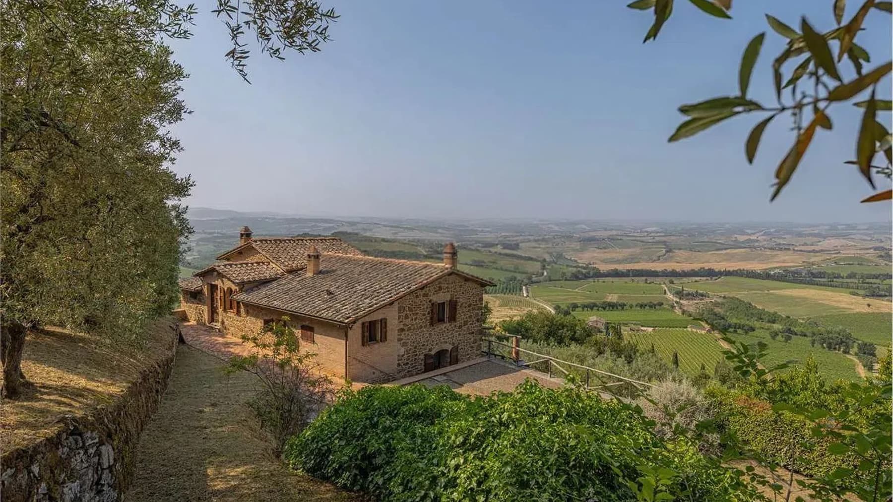 Rustic Country House in Val d'Orcia, Tuscany