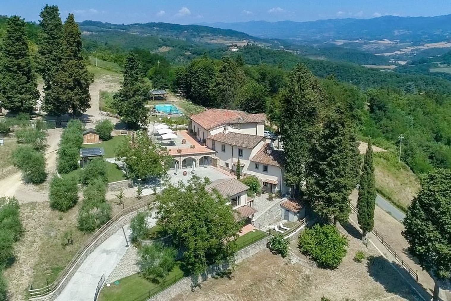 Casale panoramico nel Mugello, Dicomano, Toscana