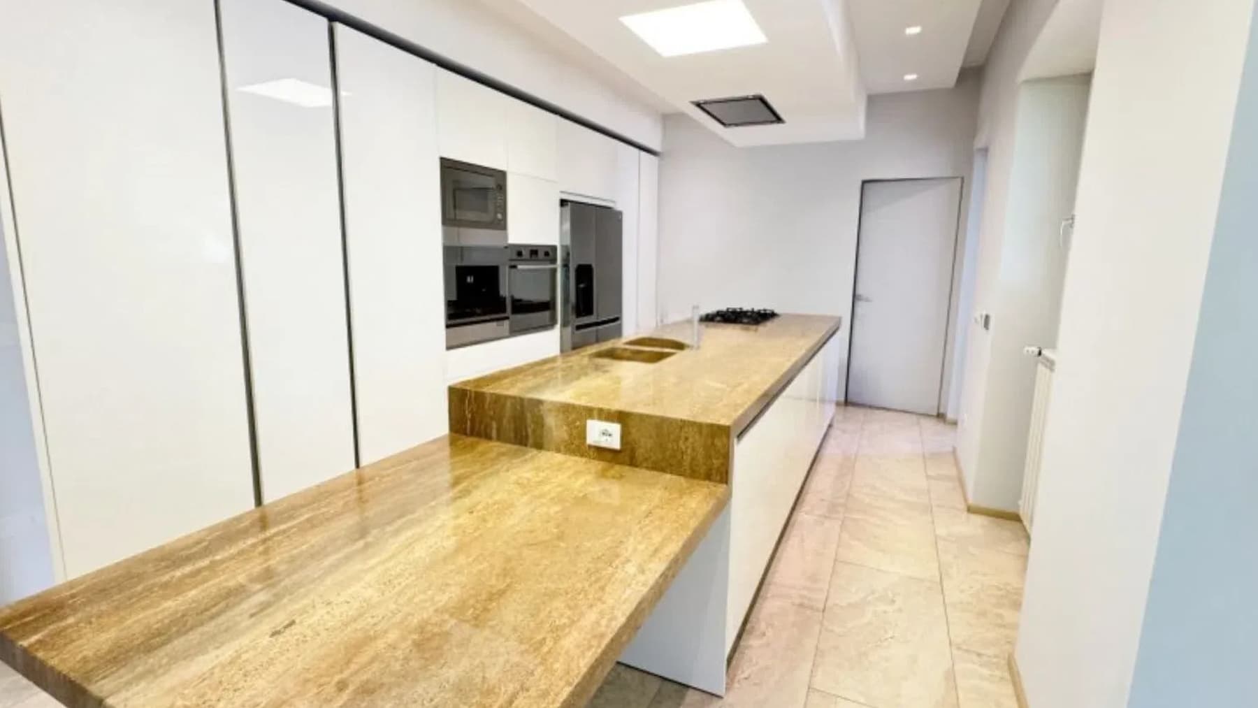 Charming Semi-Detached House in Rome, Lazio