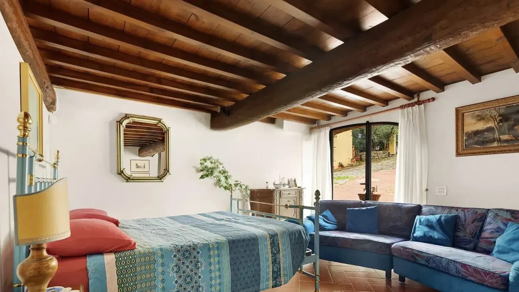 Casale elegante a Scandicci, cuore delle colline toscane
