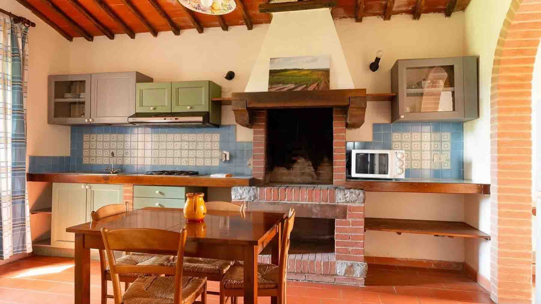 Interiors (6)