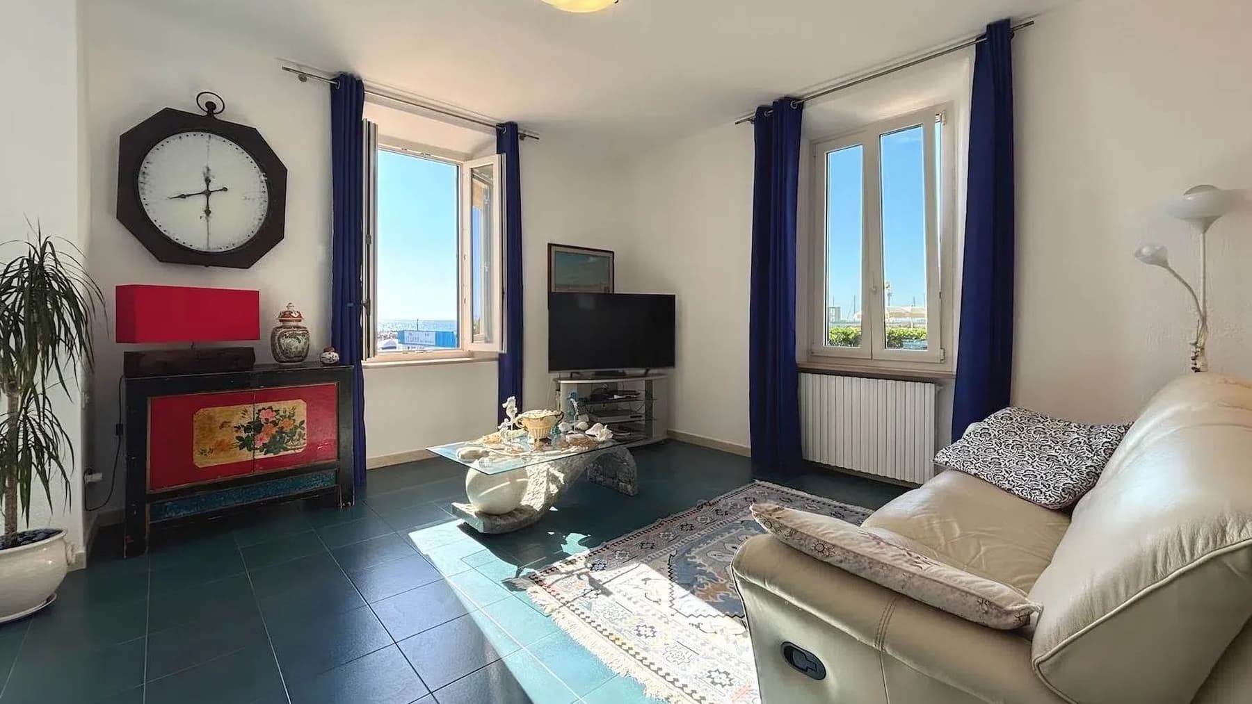 Charming Apartment in San Vincenzo, Tuscany