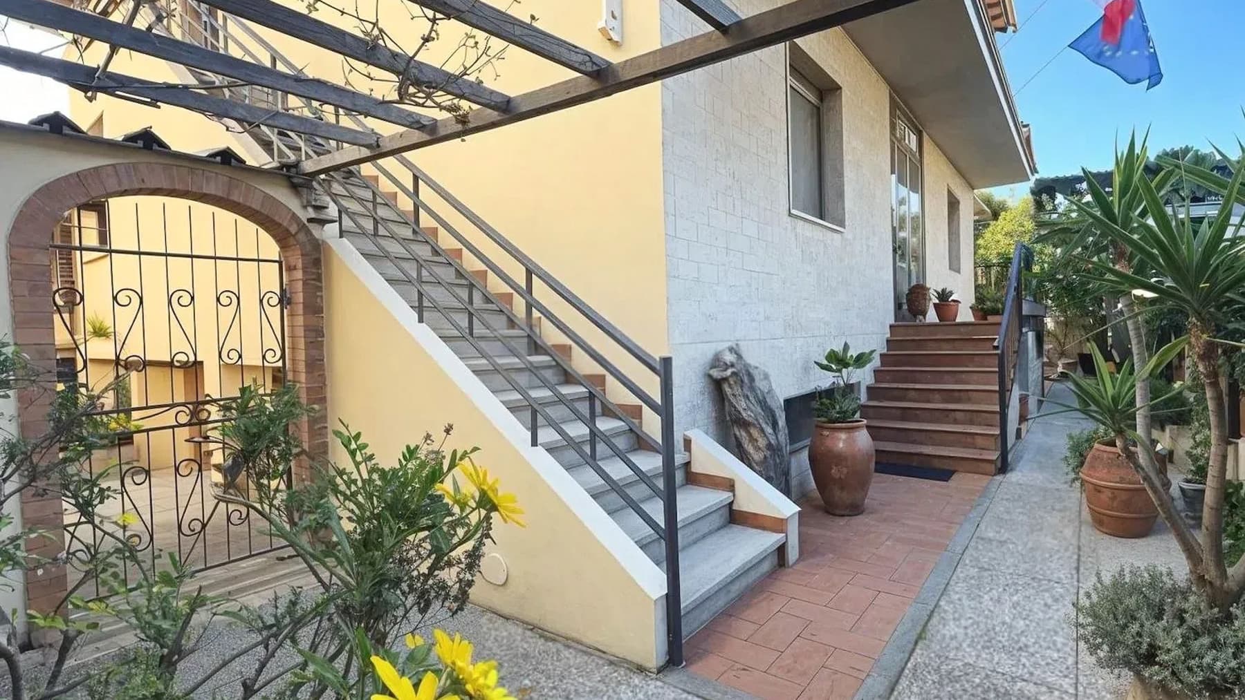 Villa a Rosignano Solvay-Castiglioncello, cuore Toscana