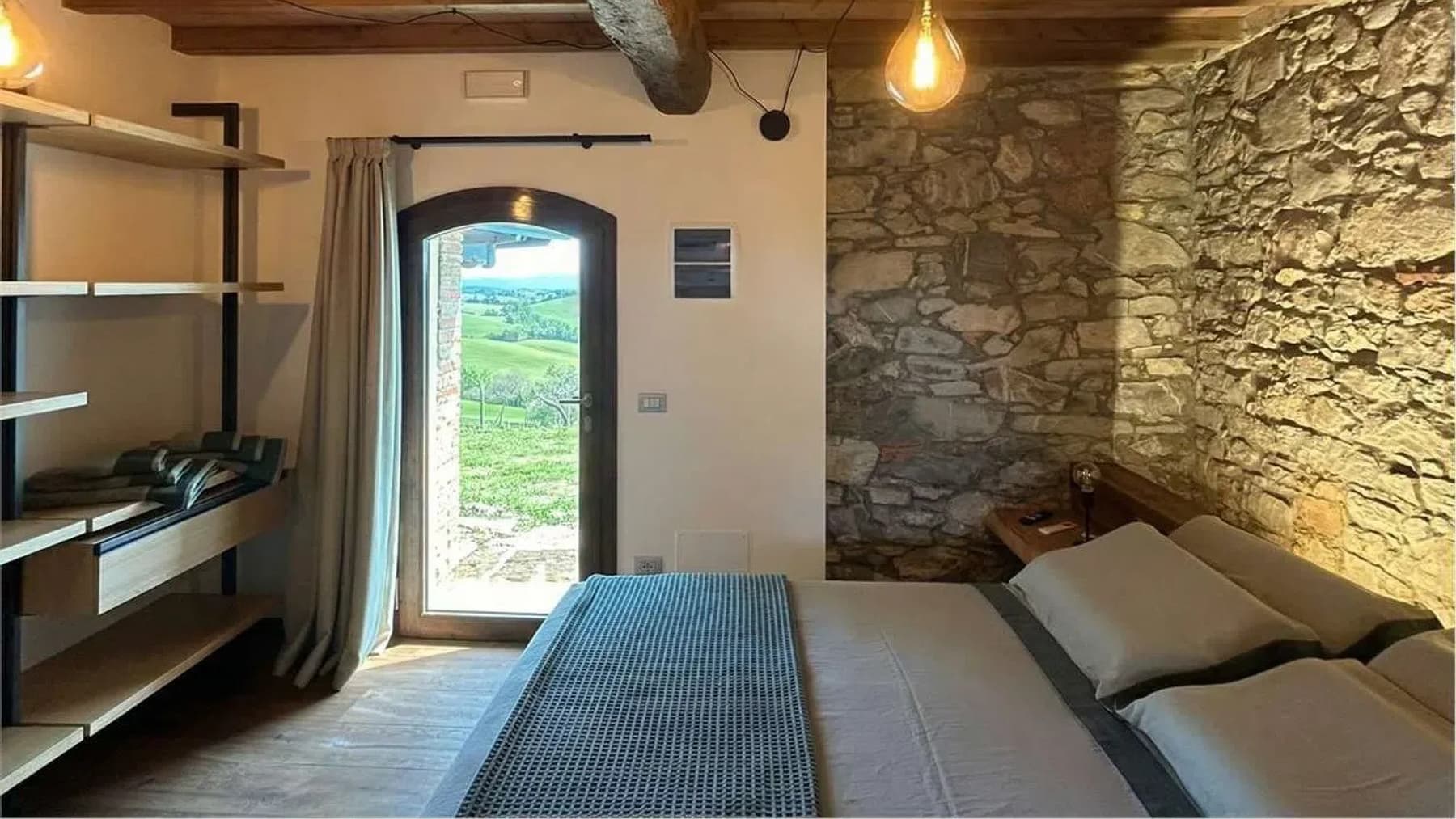 Interiors (2)