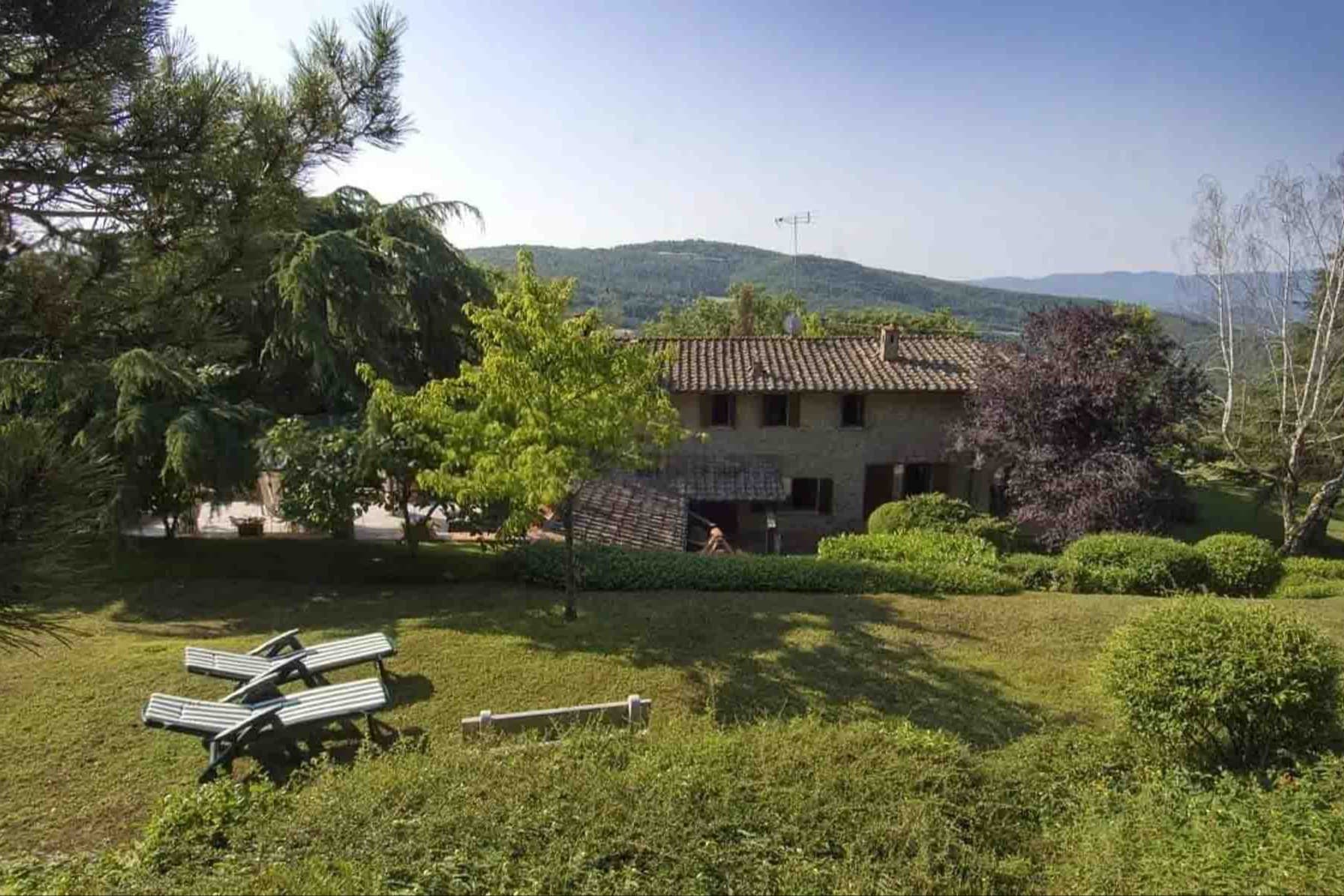 Rustic Country House in Murlo, Tuscany Charm