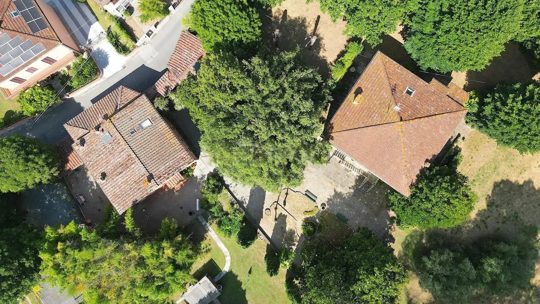 Charming Villa in Lucca, Tuscany