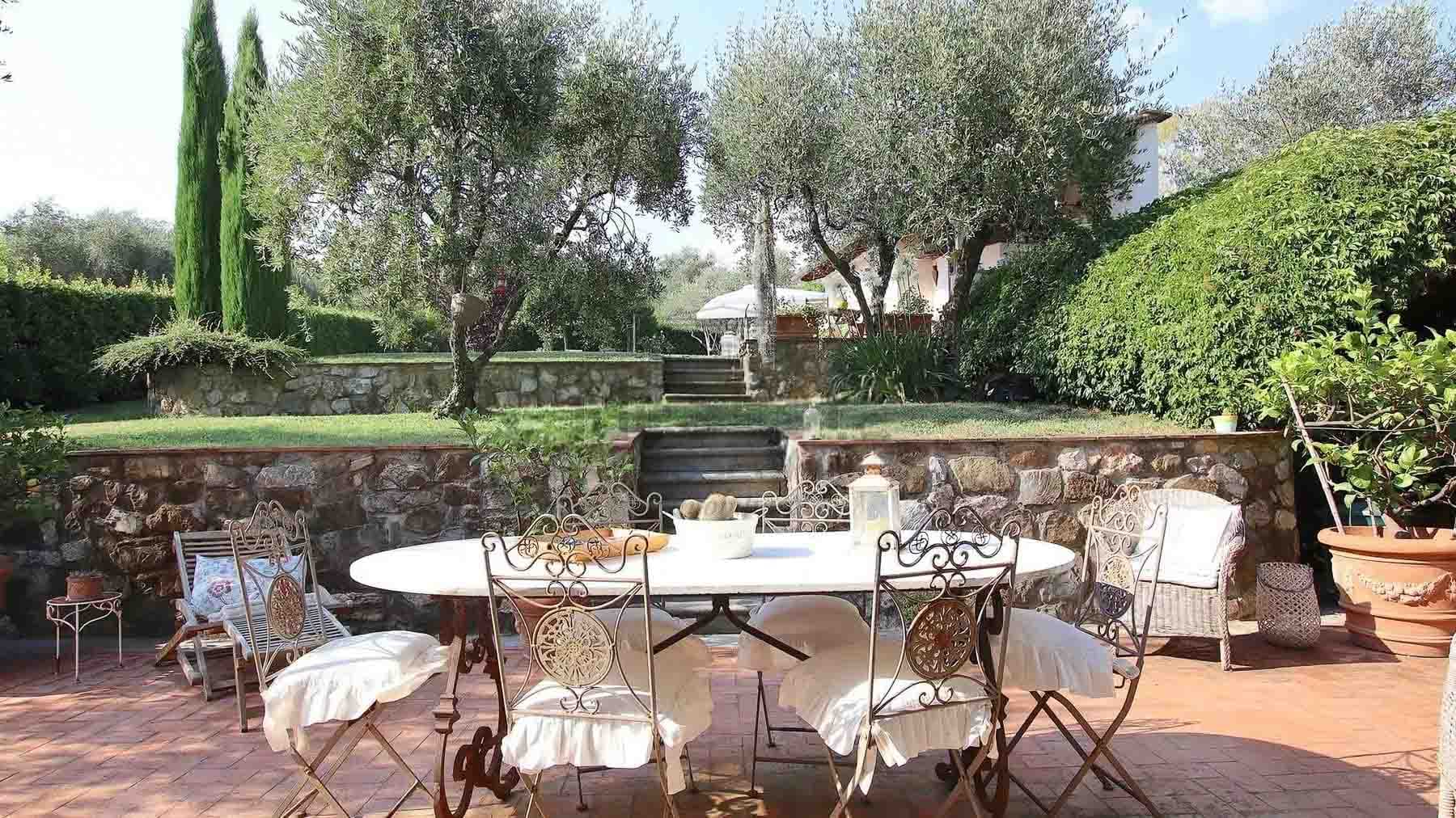 Charming Country House in Lucca, Tuscany