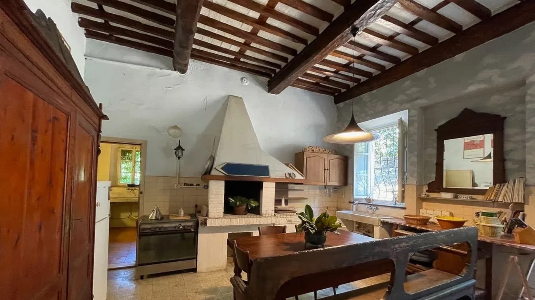 Charming Villa in Lucca, Heart of Tuscany